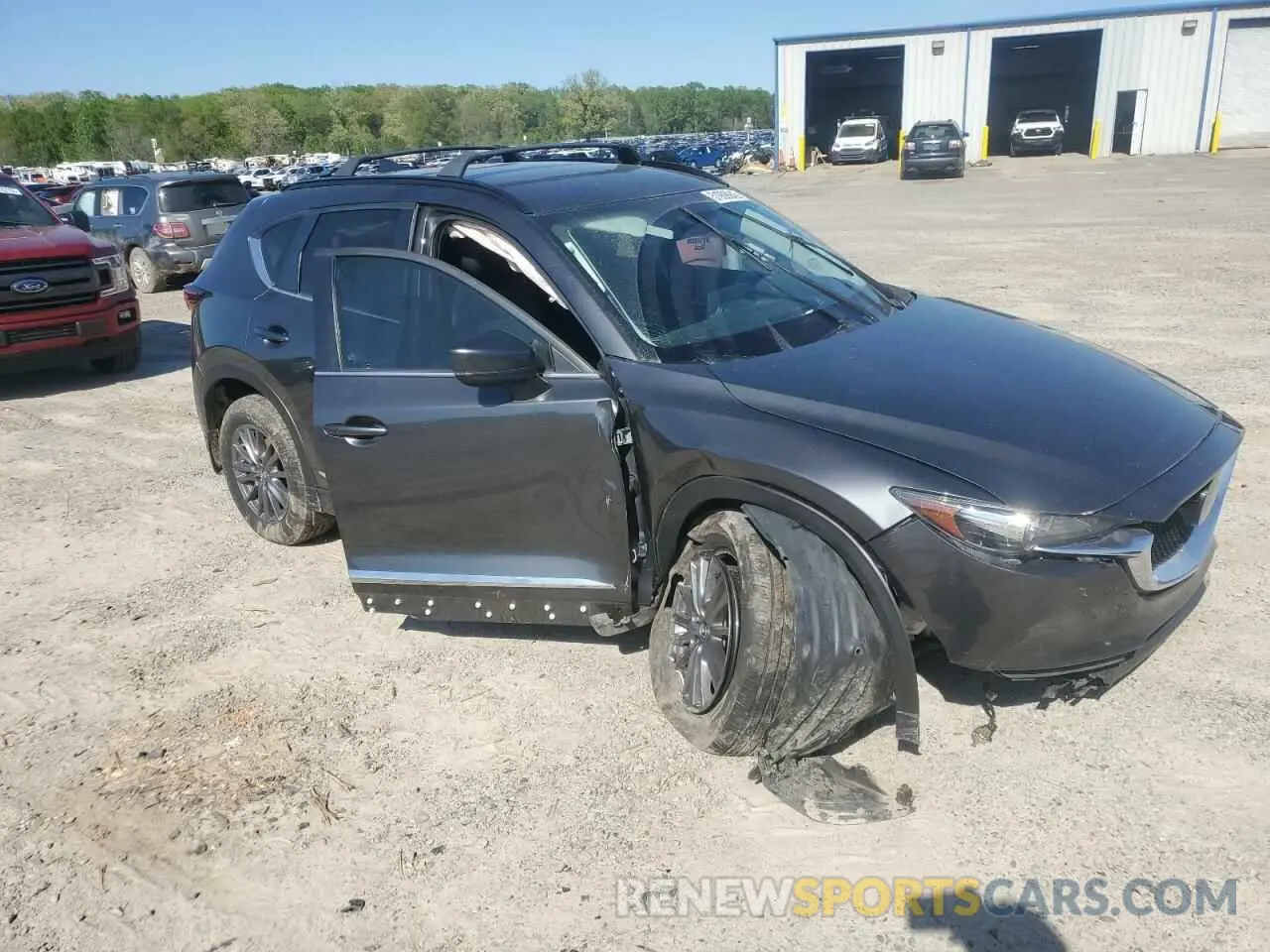 4 fotografías del automóvil dañado JM3KFBCM2M0496983 MAZDA CX-5 2021