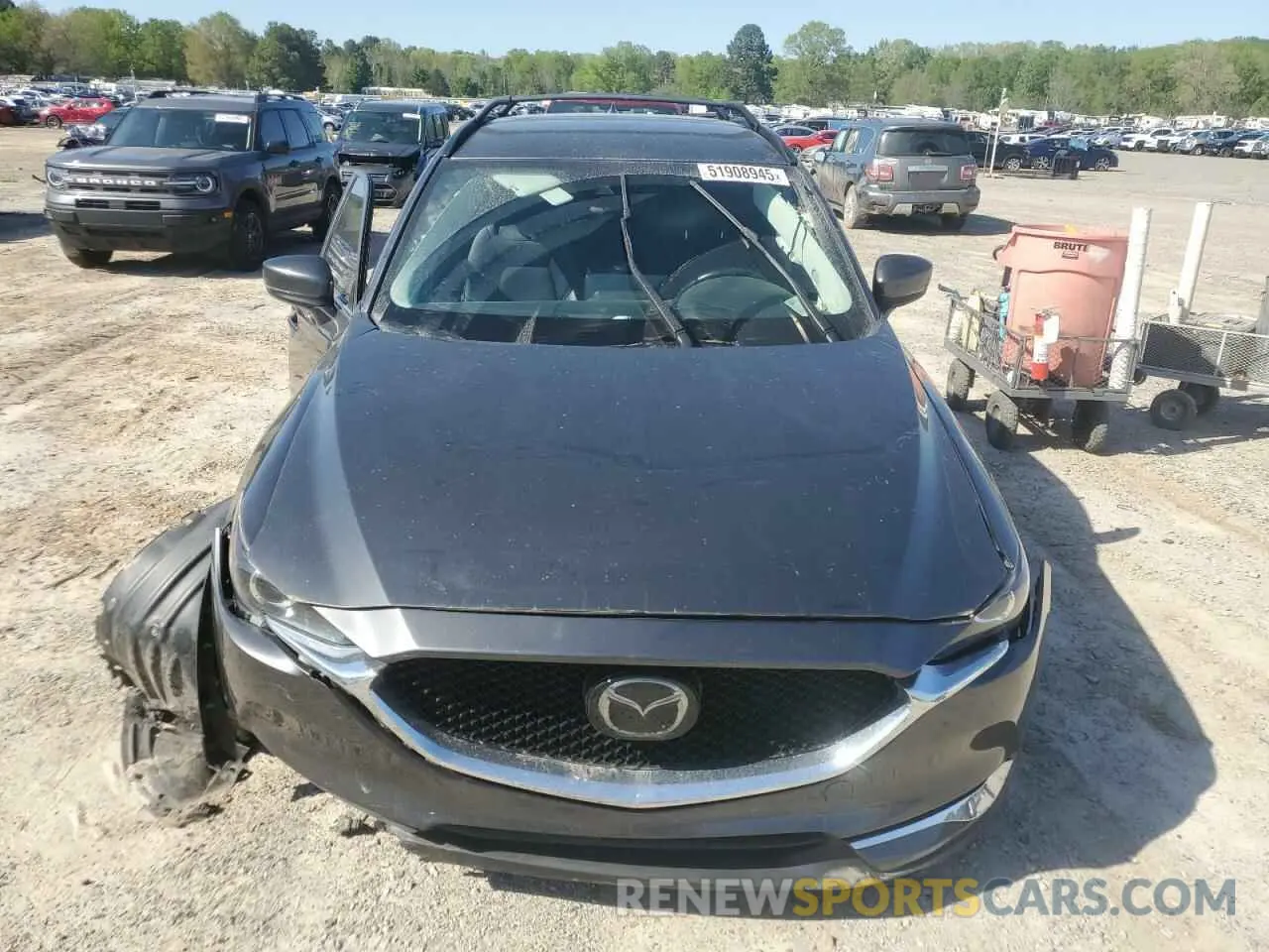 5 fotografías del automóvil dañado JM3KFBCM2M0496983 MAZDA CX-5 2021