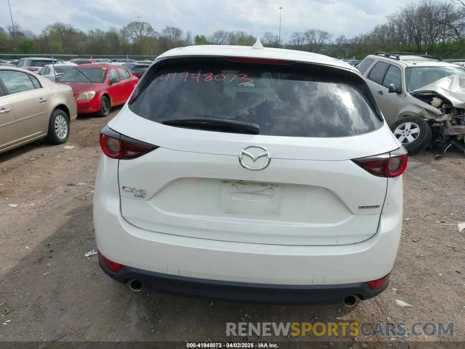 16 fotografías del automóvil dañado JM3KFBCM2M1395663 MAZDA CX-5 2021