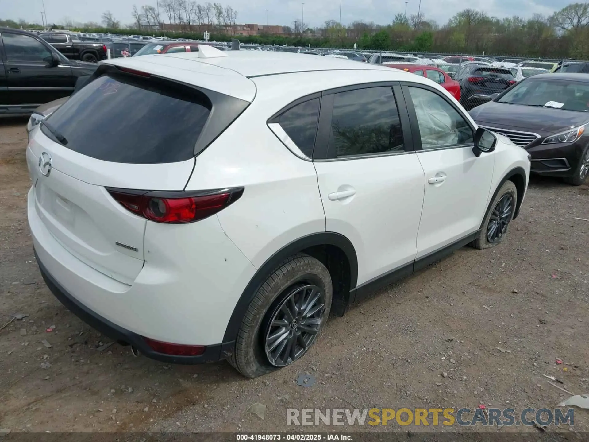 4 fotografías del automóvil dañado JM3KFBCM2M1395663 MAZDA CX-5 2021
