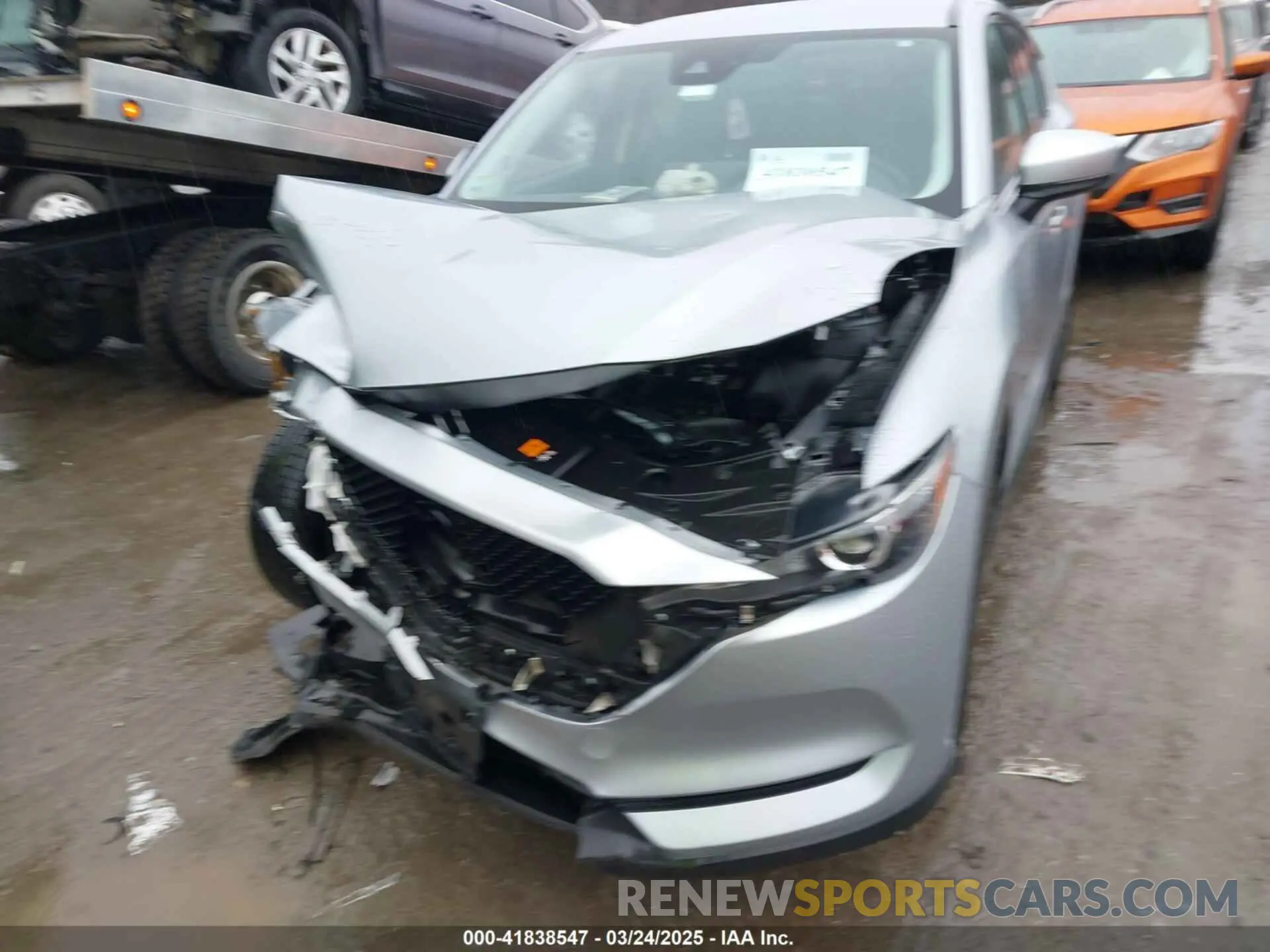 6 fotografías del automóvil dañado JM3KFBCM3M0301019 MAZDA CX-5 2021