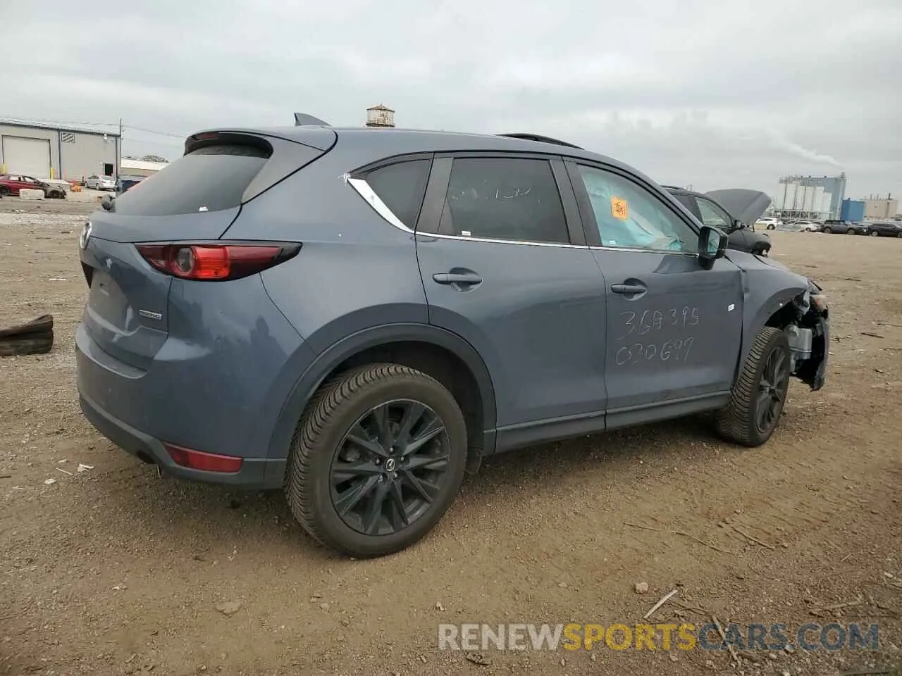 3 fotografías del automóvil dañado JM3KFBCM3M0368395 MAZDA CX-5 2021
