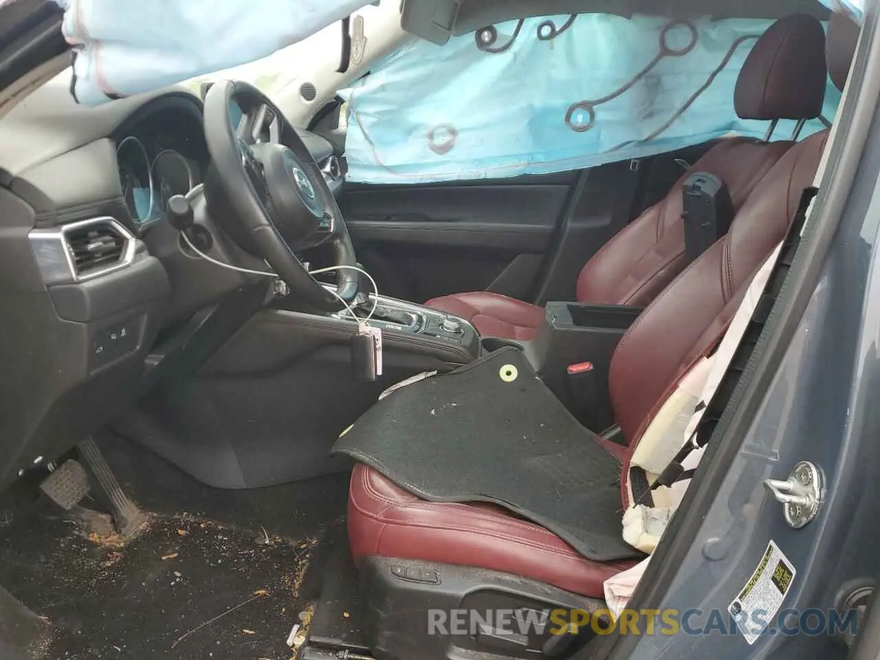 7 fotografías del automóvil dañado JM3KFBCM3M0368395 MAZDA CX-5 2021