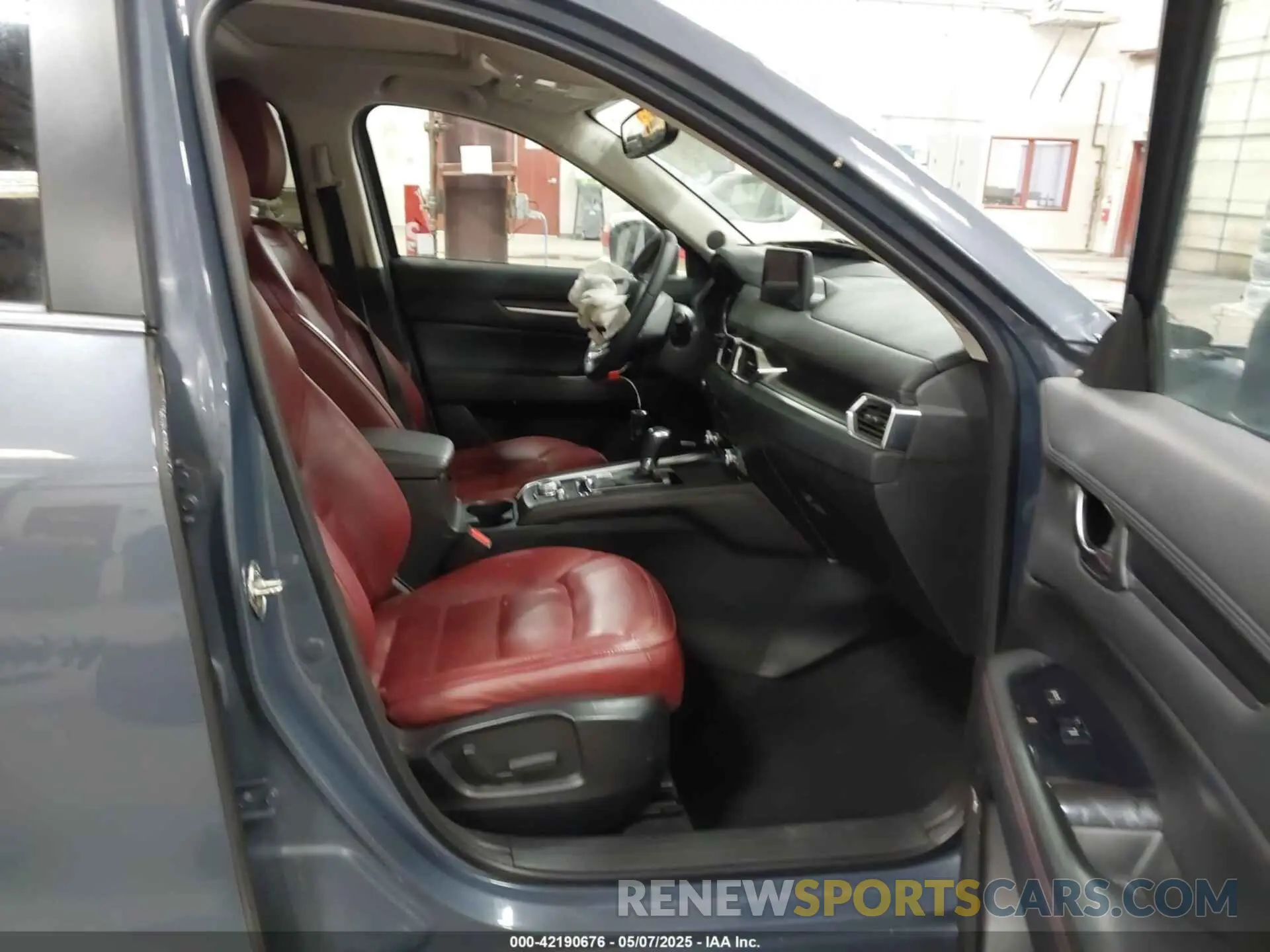 5 fotografías del automóvil dañado JM3KFBCM3M0437294 MAZDA CX-5 2021