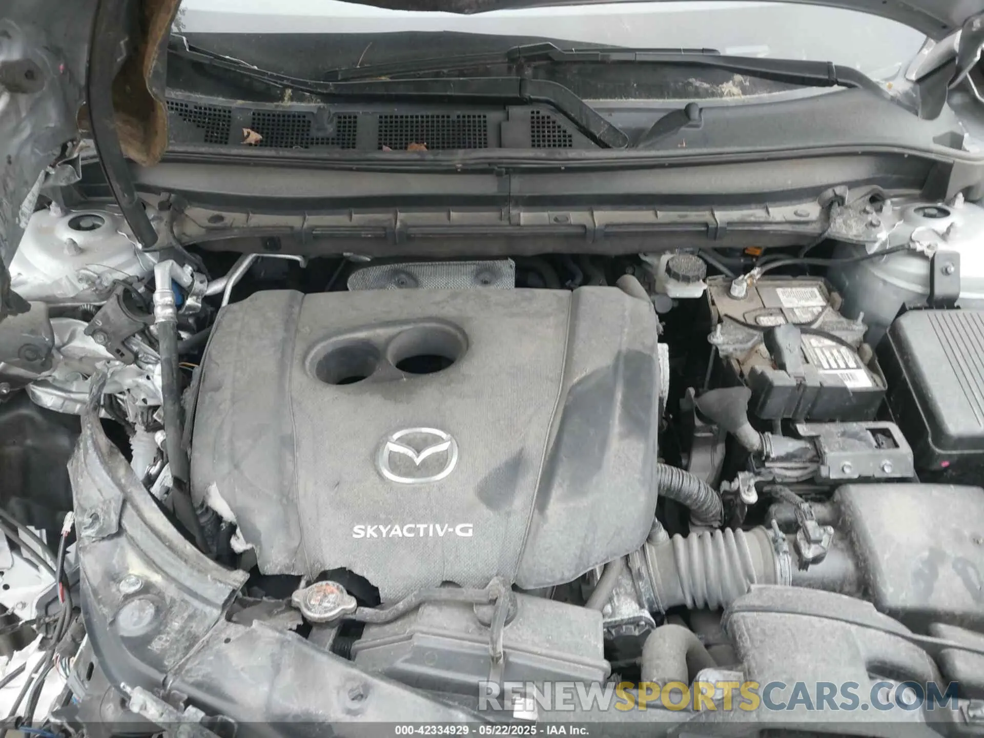 10 fotografías del automóvil dañado JM3KFBCM3M1314881 MAZDA CX-5 2021