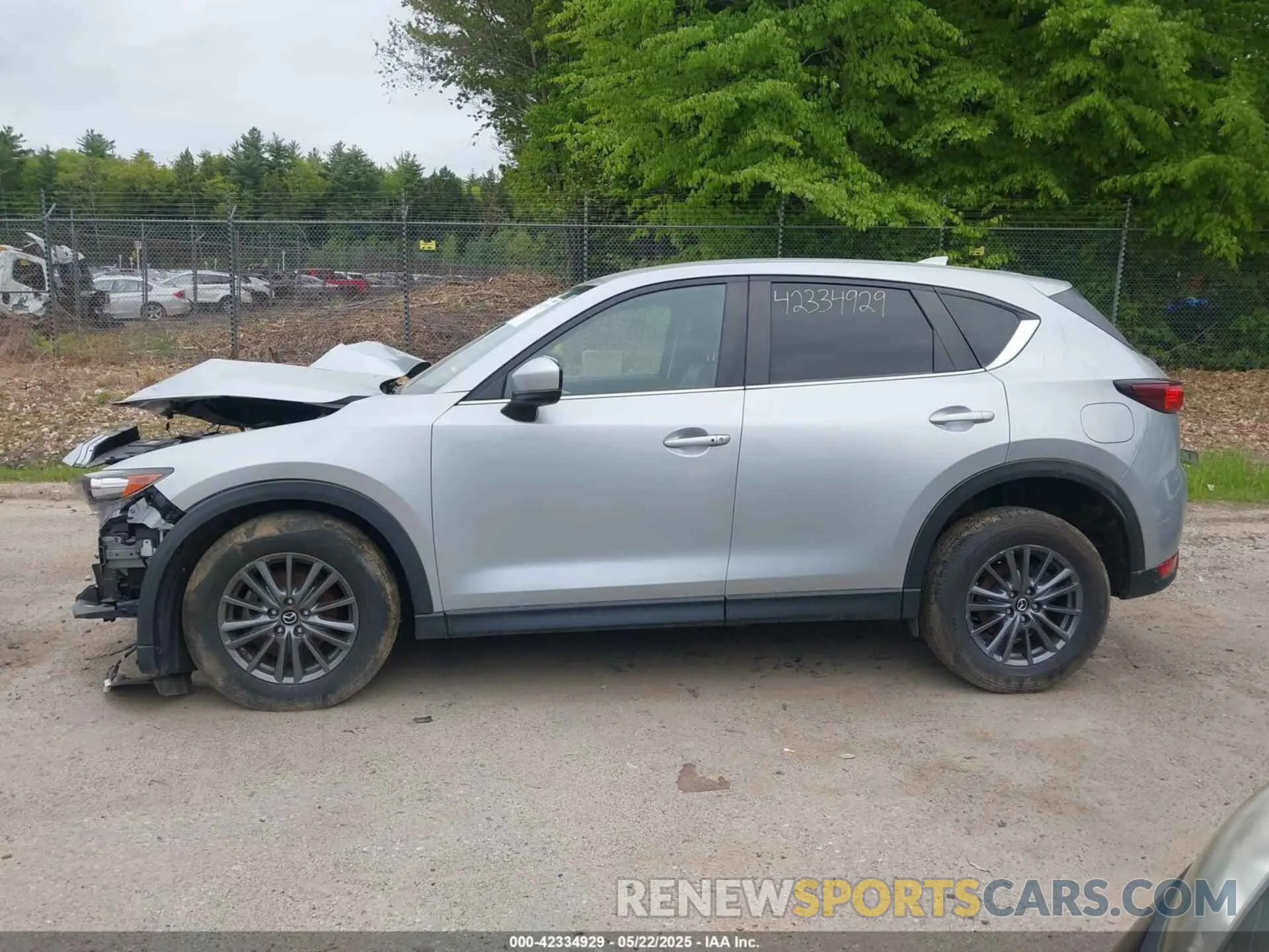 13 fotografías del automóvil dañado JM3KFBCM3M1314881 MAZDA CX-5 2021
