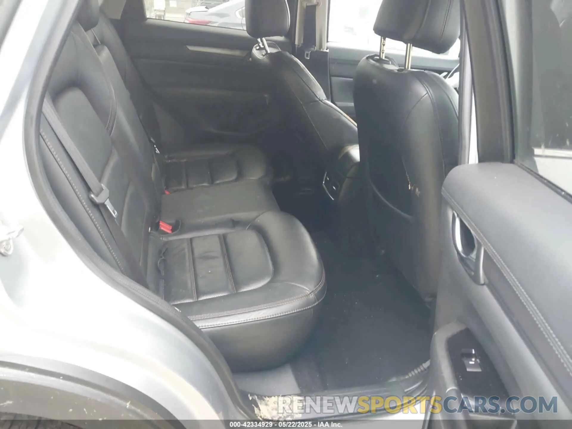 8 fotografías del automóvil dañado JM3KFBCM3M1314881 MAZDA CX-5 2021