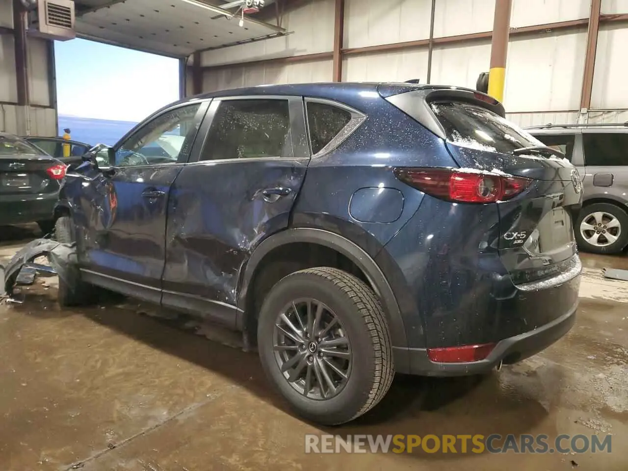 2 fotografías del automóvil dañado JM3KFBCM3M1389354 MAZDA CX-5 2021