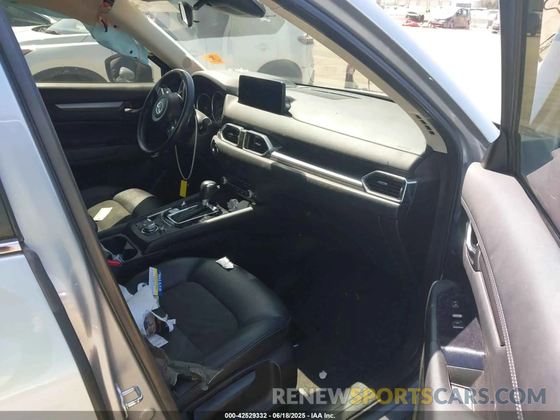 5 fotografías del automóvil dañado JM3KFBCM4M0340380 MAZDA CX-5 2021