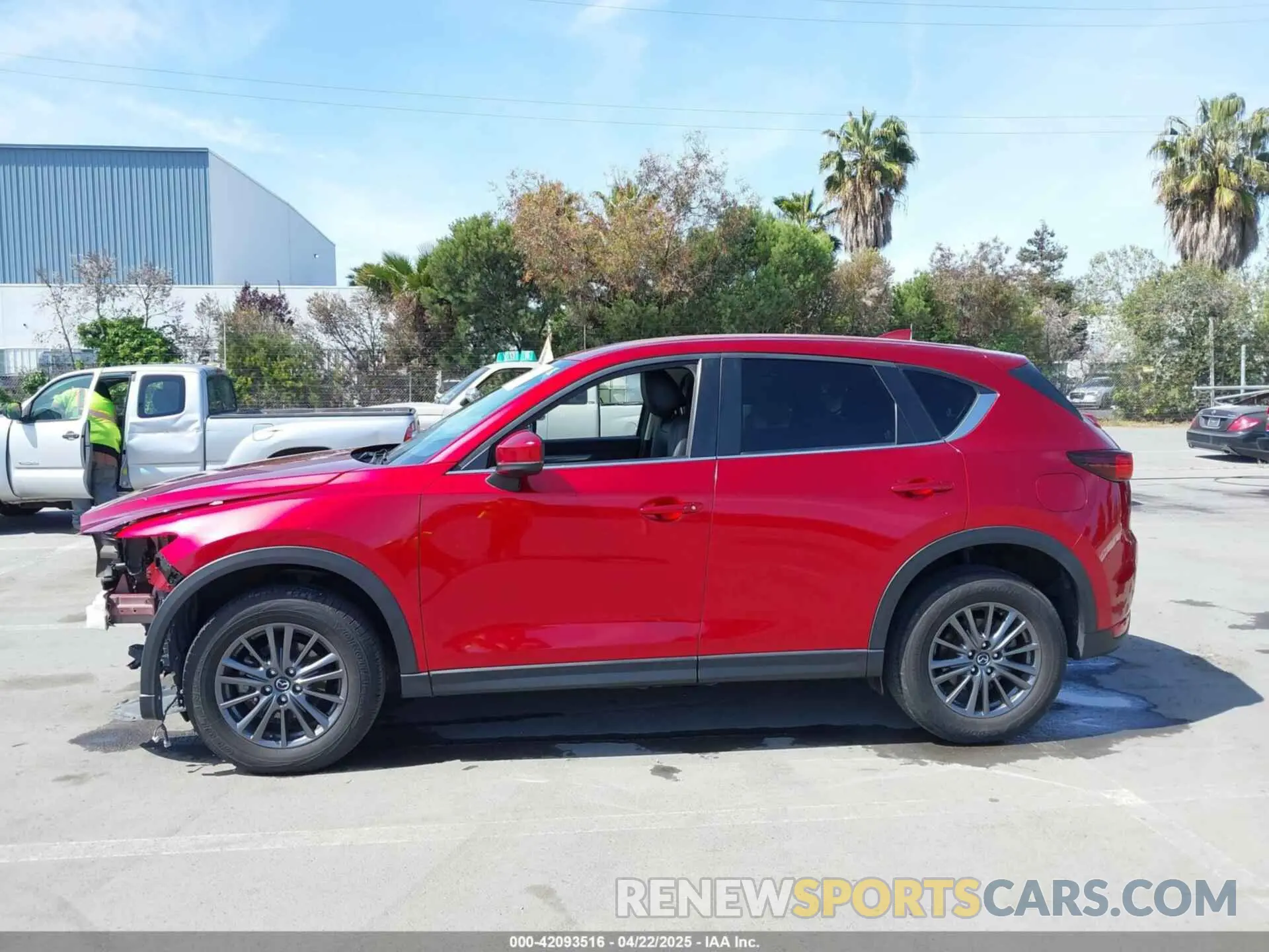 14 fotografías del automóvil dañado JM3KFBCM4M0449664 MAZDA CX-5 2021