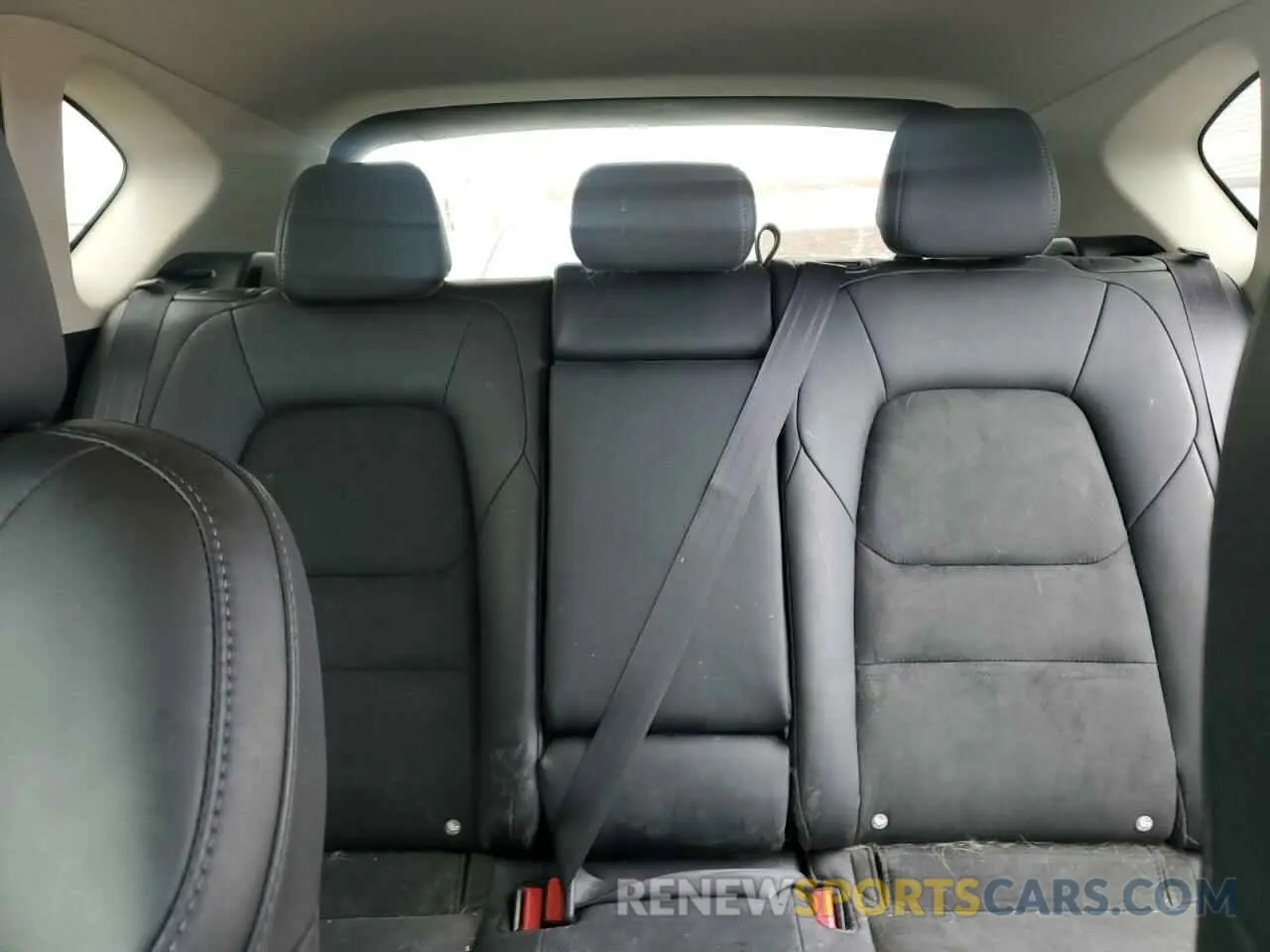 10 fotografías del automóvil dañado JM3KFBCM4M0485936 MAZDA CX-5 2021