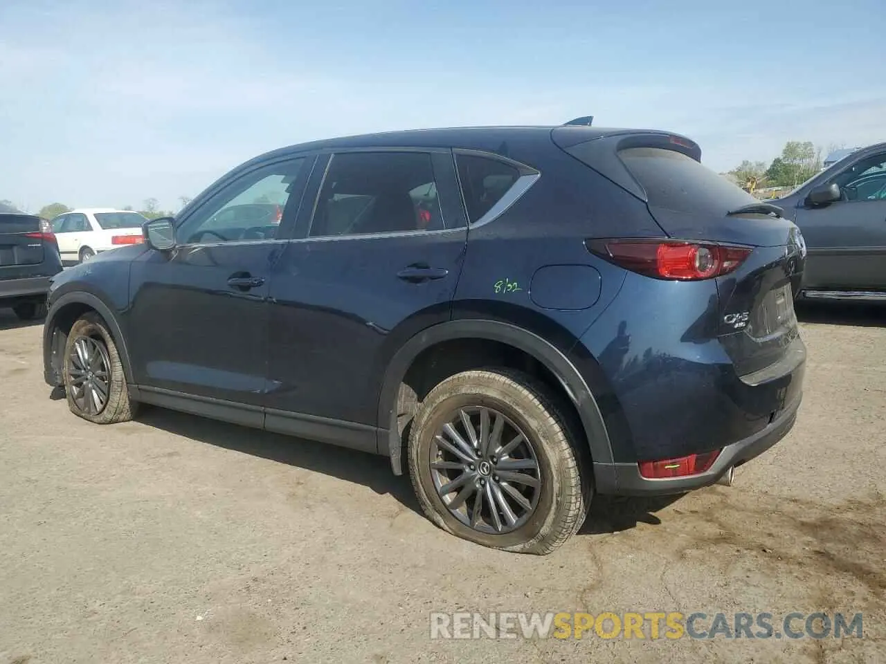 2 fotografías del automóvil dañado JM3KFBCM5M0410663 MAZDA CX-5 2021