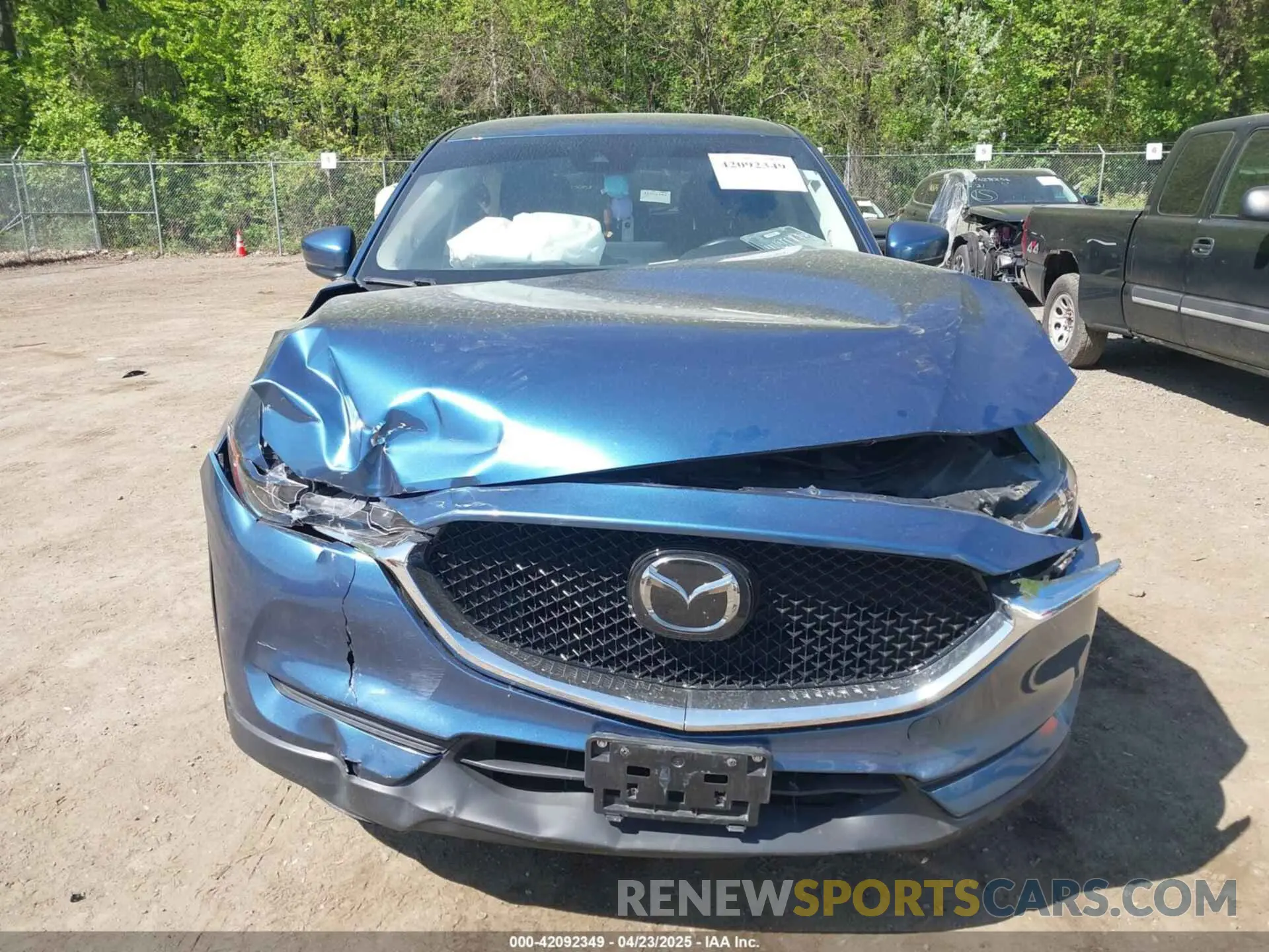 12 fotografías del automóvil dañado JM3KFBCM6M0448211 MAZDA CX-5 2021
