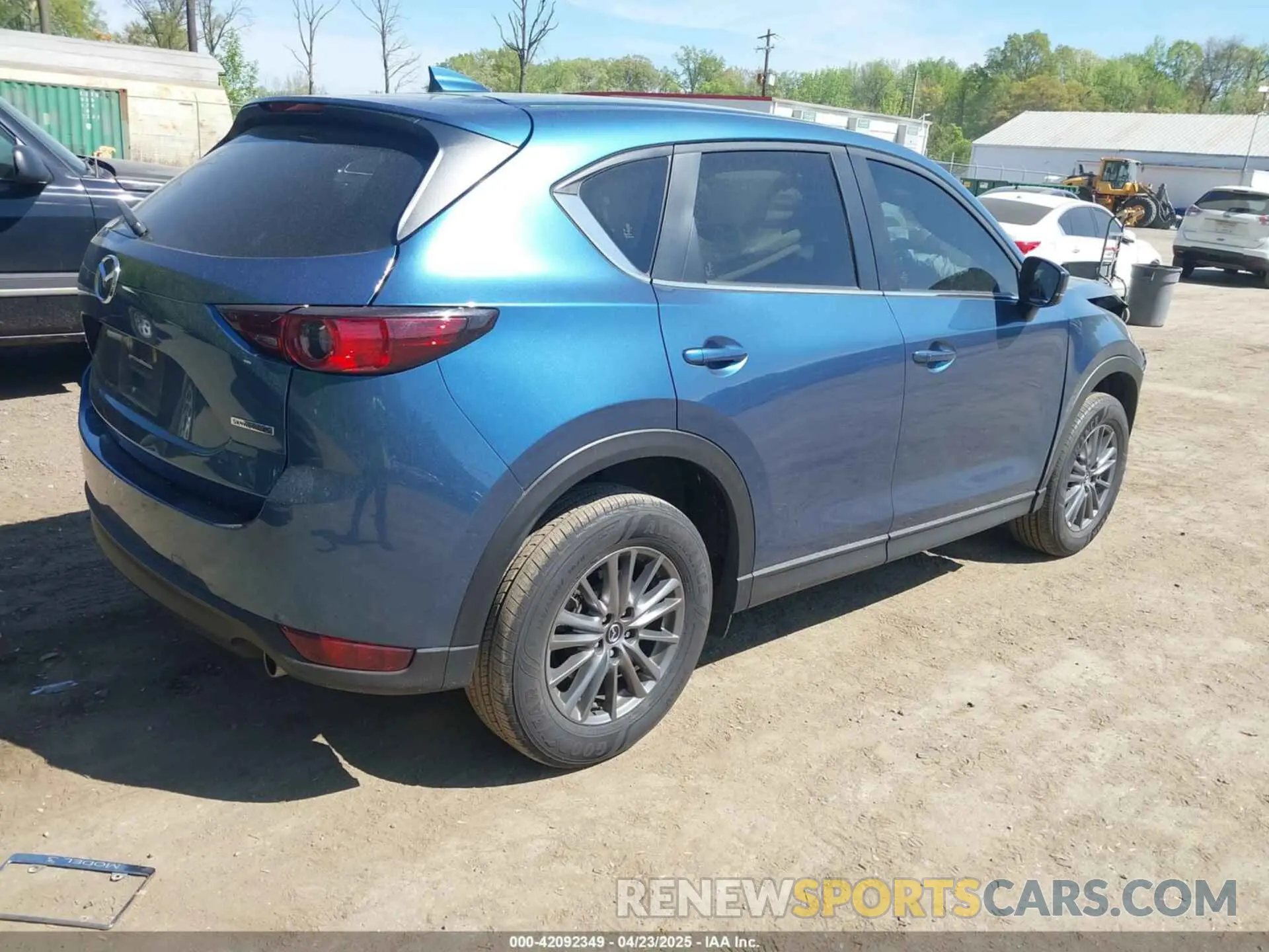 4 fotografías del automóvil dañado JM3KFBCM6M0448211 MAZDA CX-5 2021