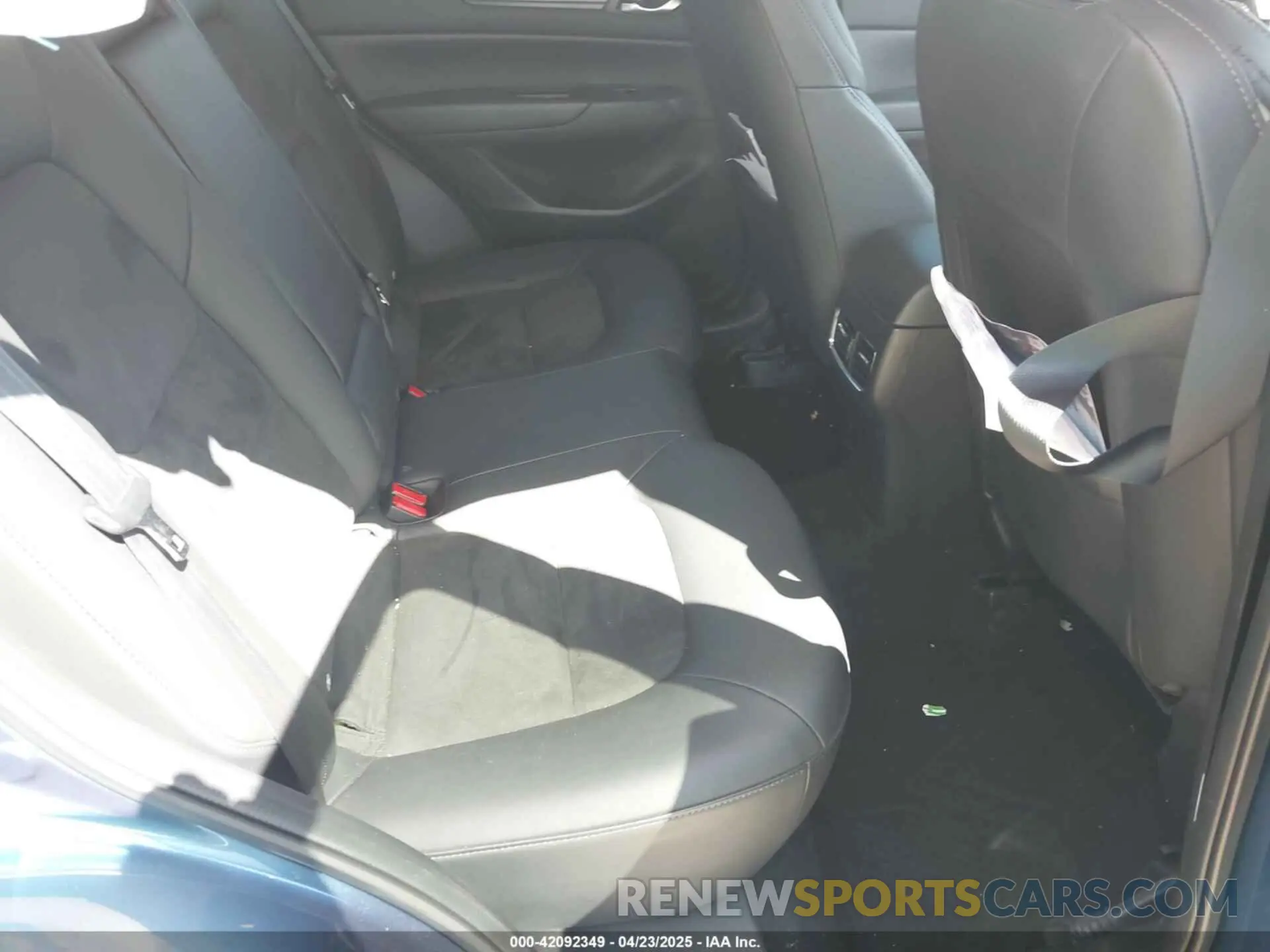 8 fotografías del automóvil dañado JM3KFBCM6M0448211 MAZDA CX-5 2021