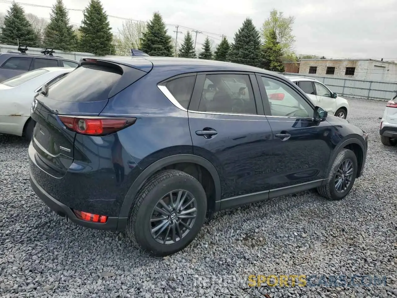 3 fotografías del automóvil dañado JM3KFBCM6M0471438 MAZDA CX-5 2021