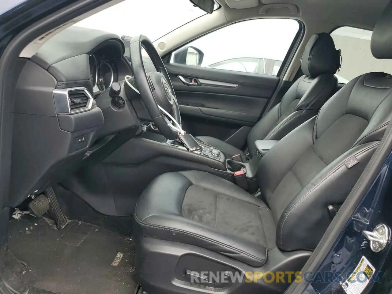 7 fotografías del automóvil dañado JM3KFBCM6M0471438 MAZDA CX-5 2021