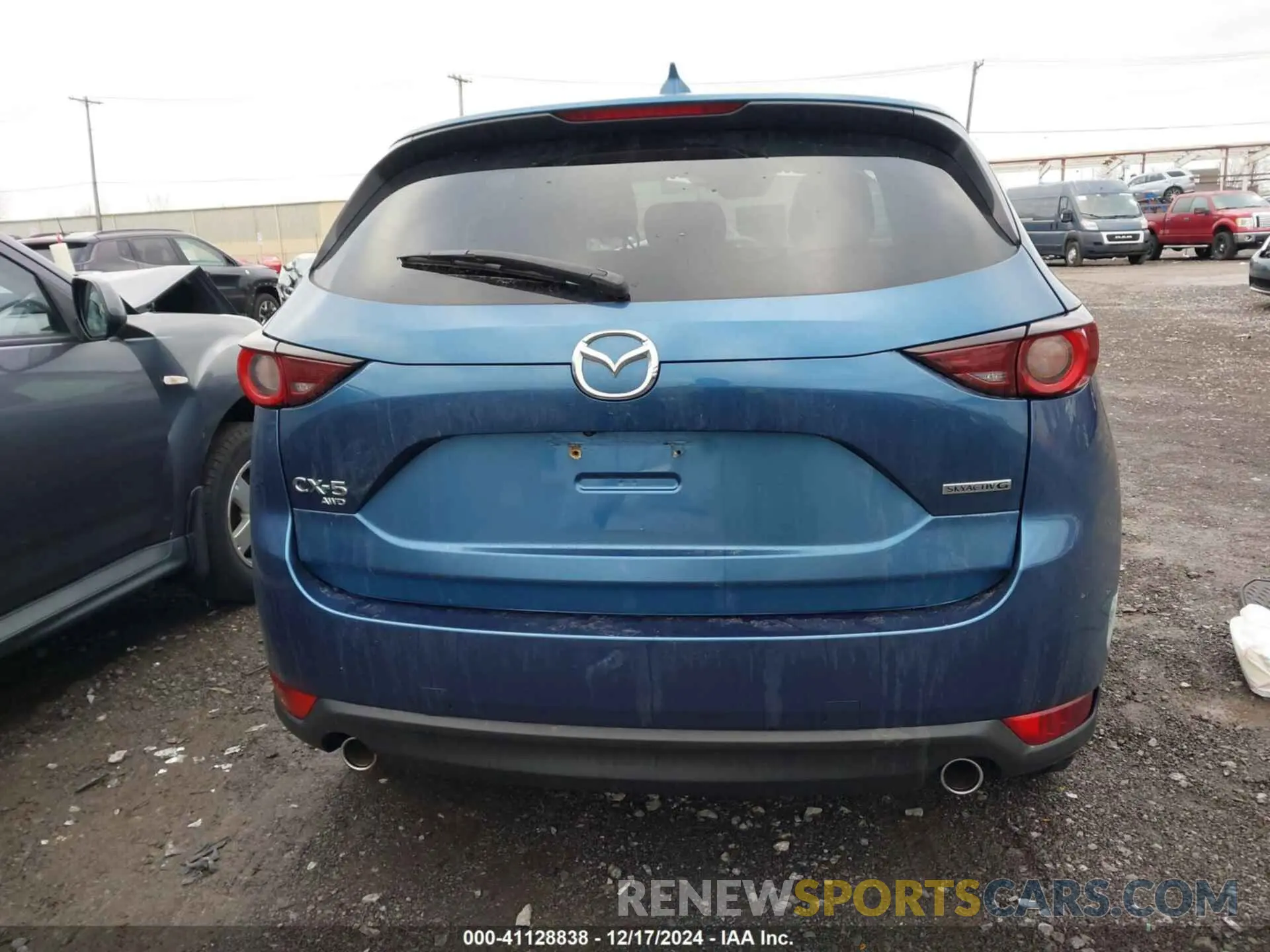 16 fotografías del automóvil dañado JM3KFBCM7M0369503 MAZDA CX-5 2021