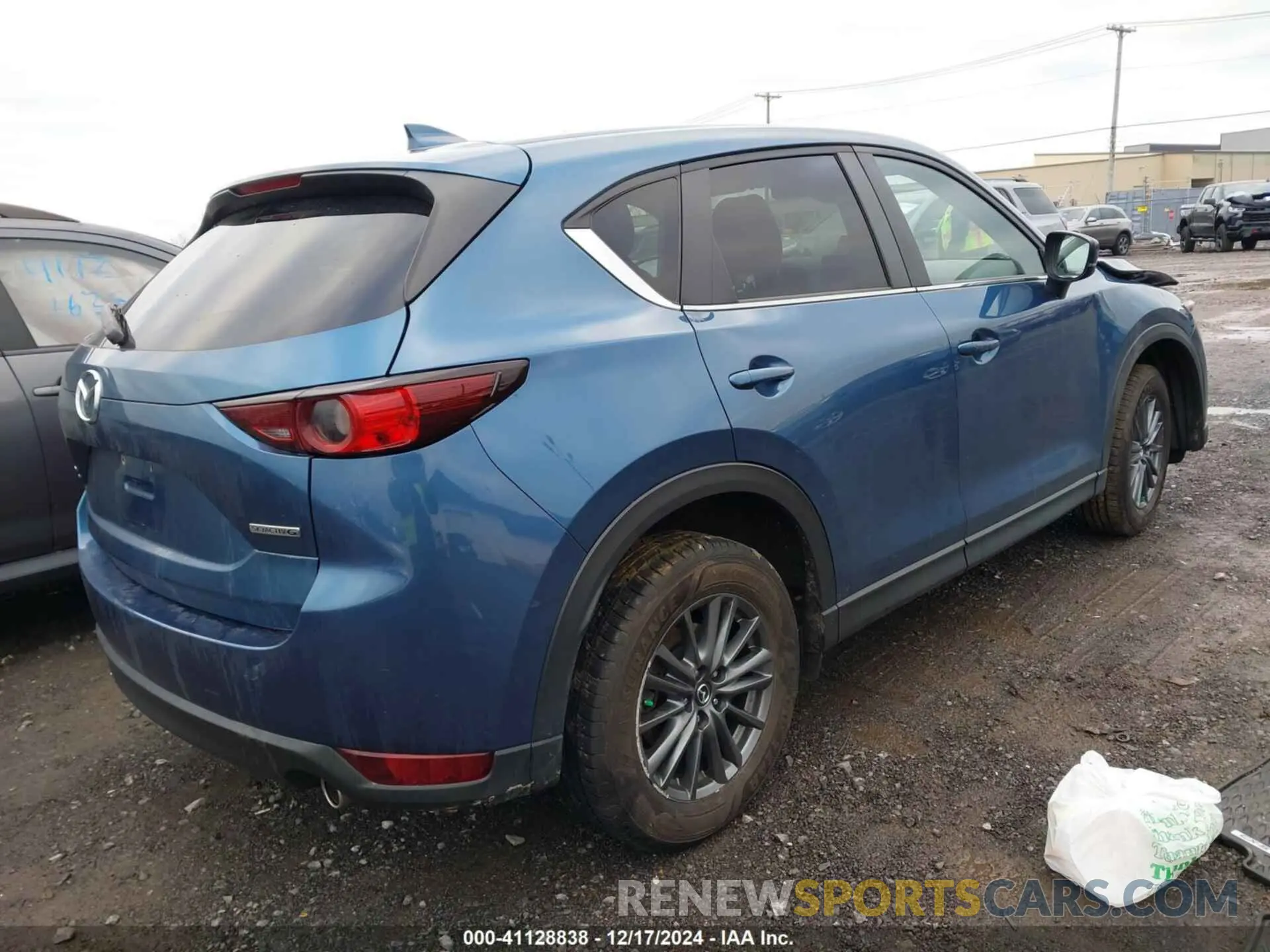 4 fotografías del automóvil dañado JM3KFBCM7M0369503 MAZDA CX-5 2021