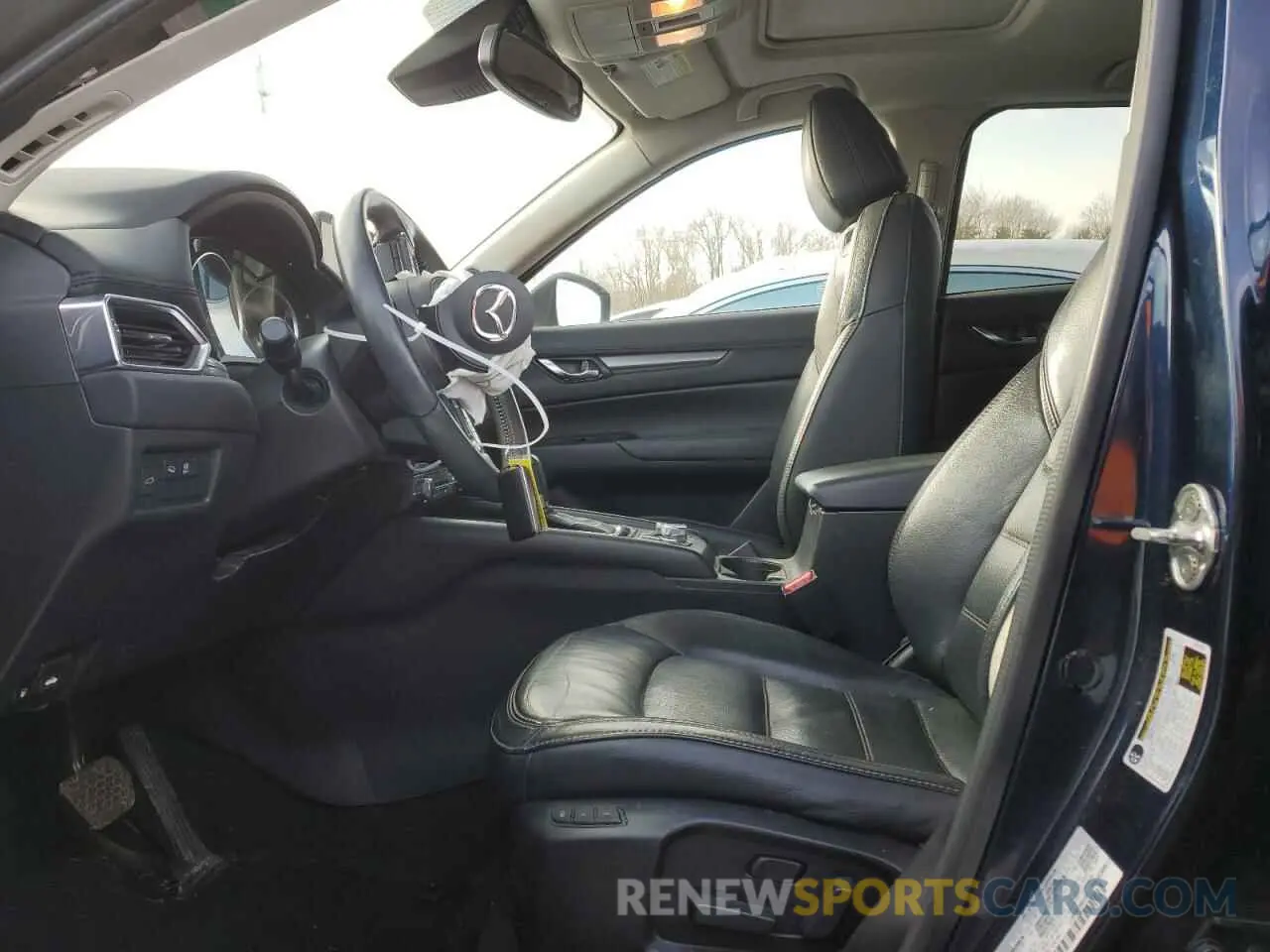 7 fotografías del automóvil dañado JM3KFBCM7M0411099 MAZDA CX-5 2021