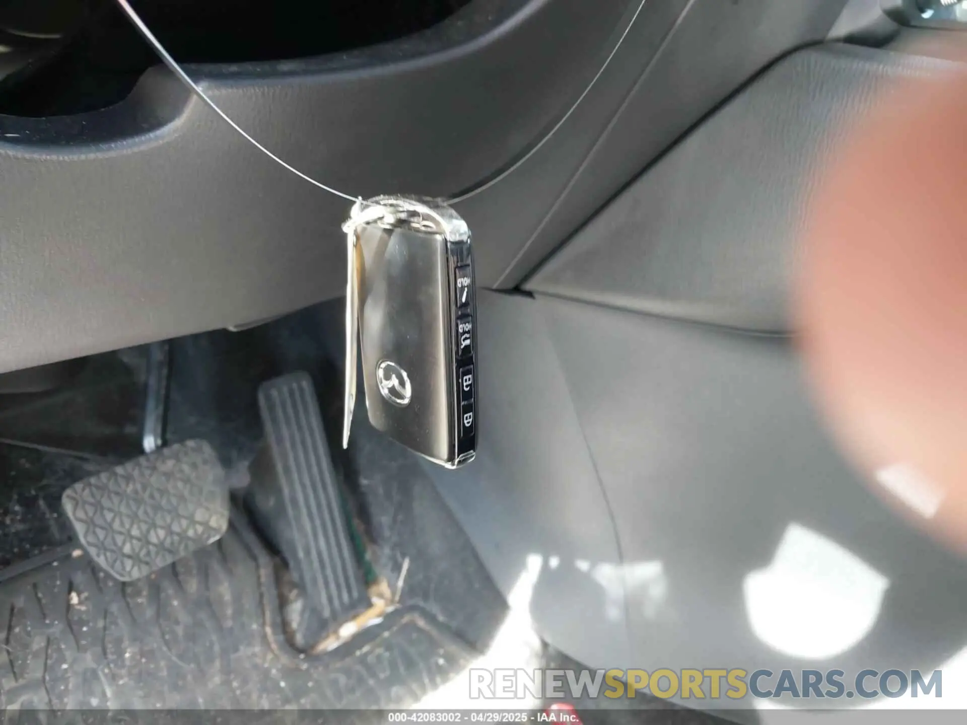 11 fotografías del automóvil dañado JM3KFBCM7M0438738 MAZDA CX-5 2021