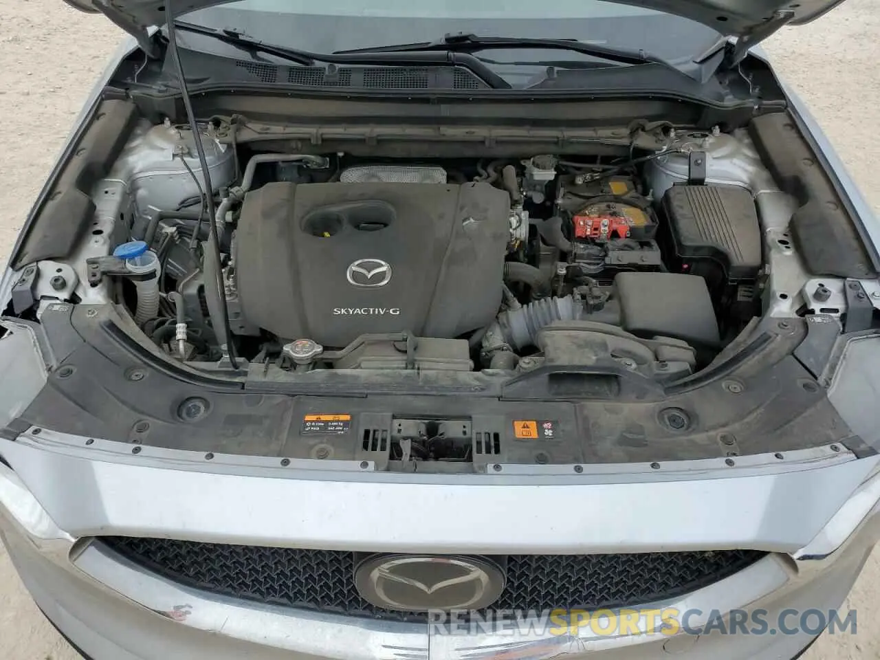 13 fotografías del automóvil dañado JM3KFBCM8M0360034 MAZDA CX-5 2021