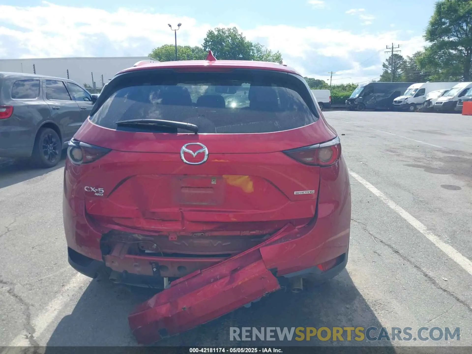 15 fotografías del automóvil dañado JM3KFBCM8M0452535 MAZDA CX-5 2021