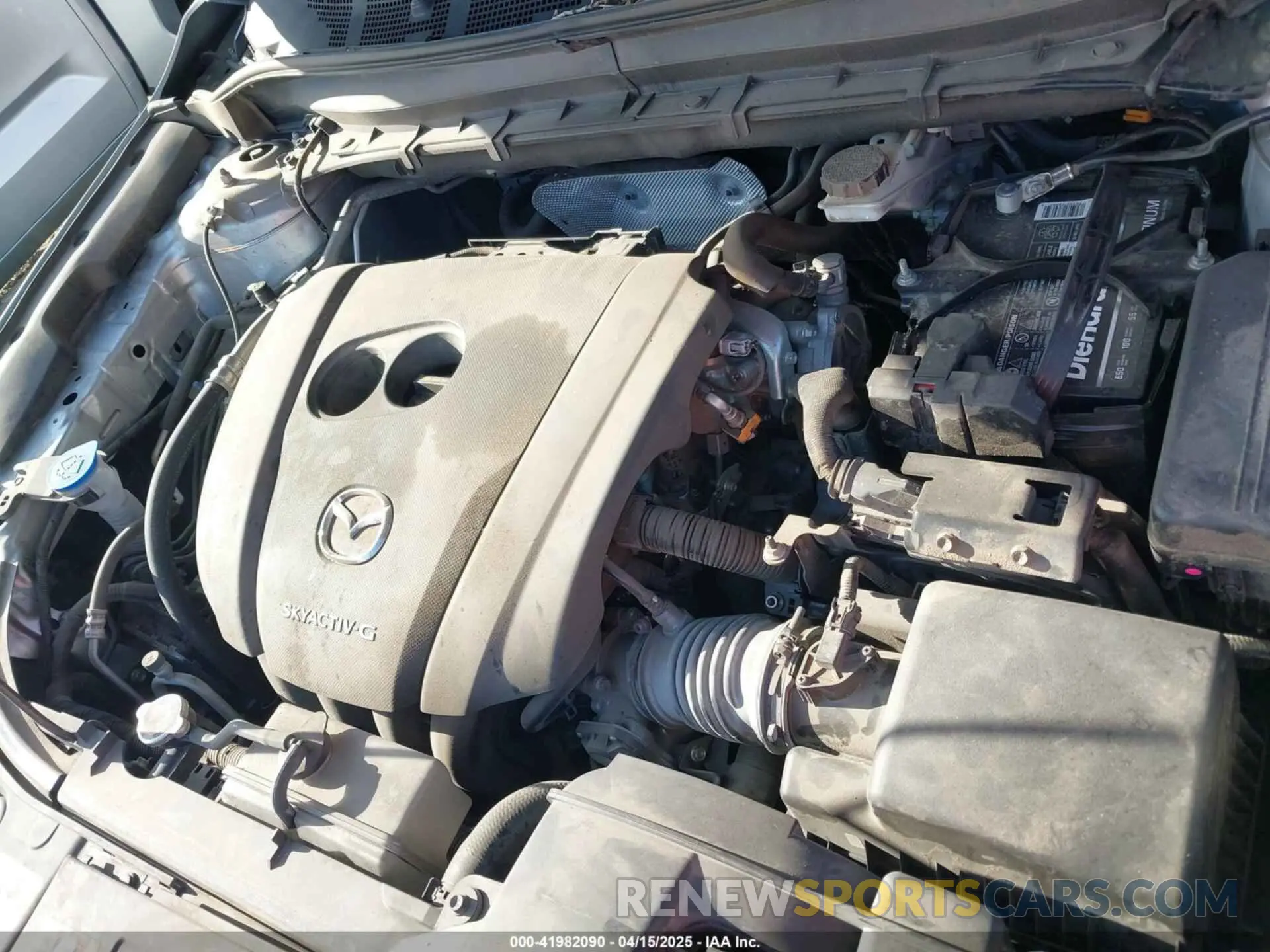 10 fotografías del automóvil dañado JM3KFBCM8M0481663 MAZDA CX-5 2021