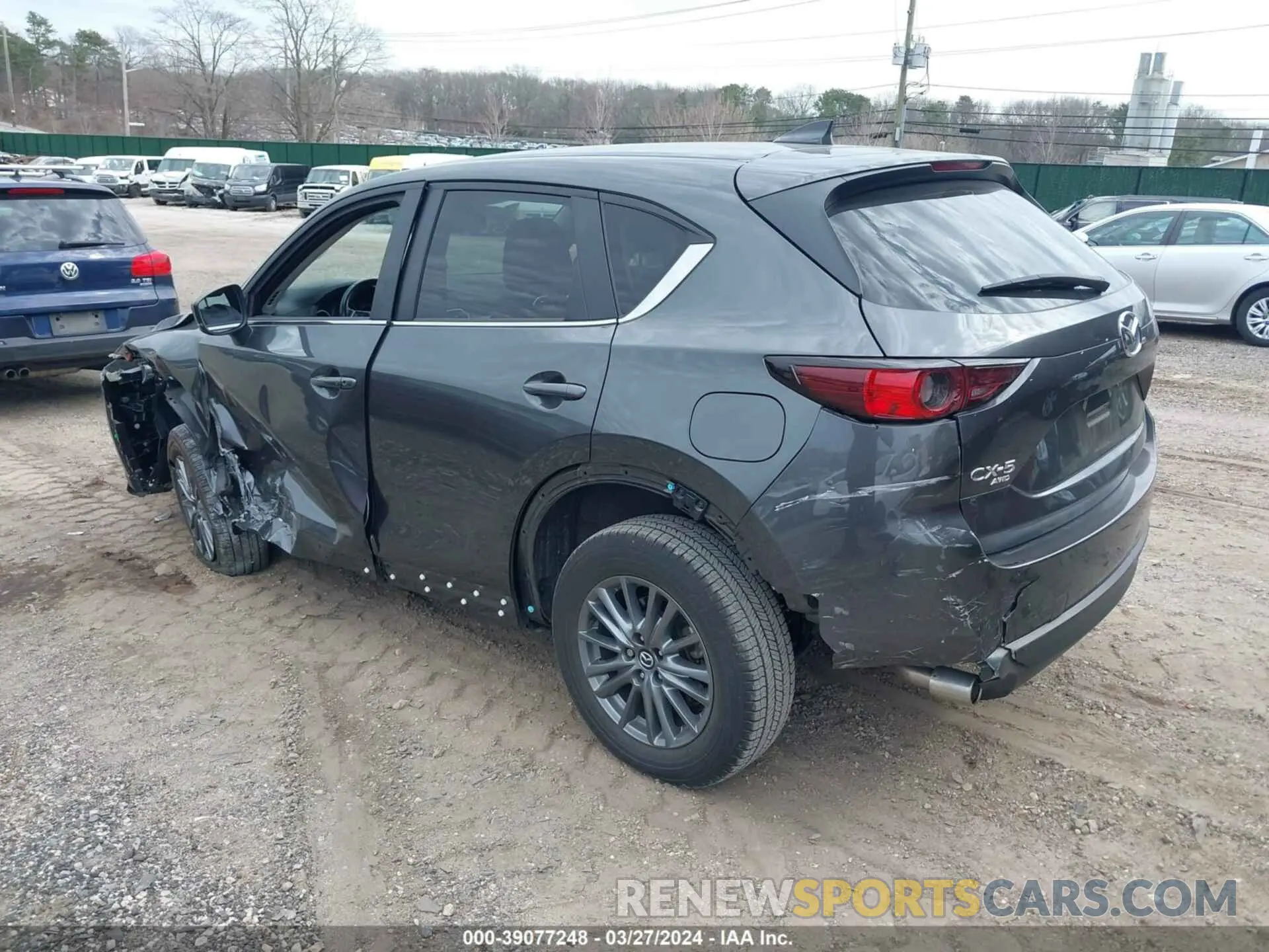 3 fotografías del automóvil dañado JM3KFBCM8M0492145 MAZDA CX-5 2021