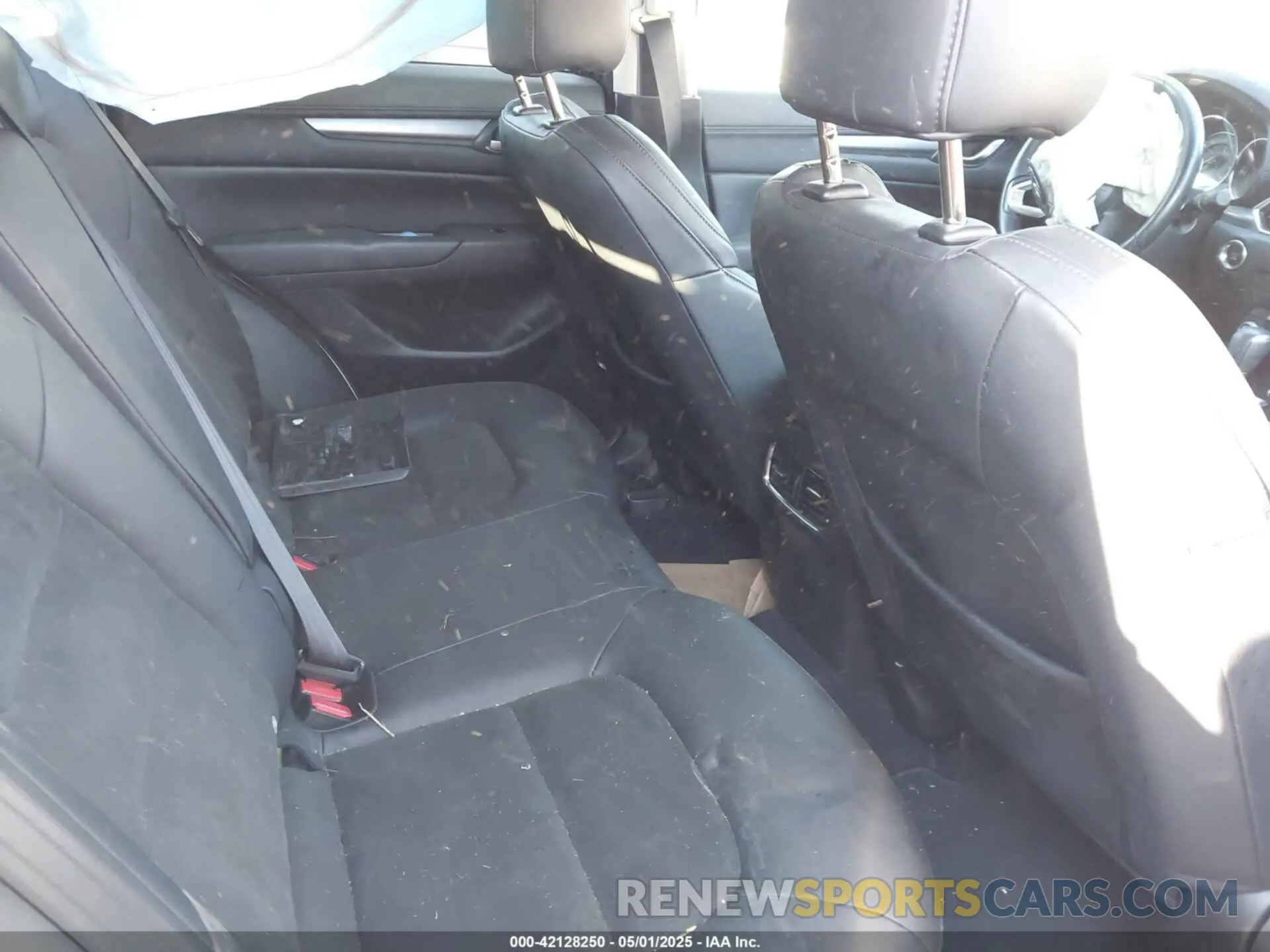 8 fotografías del automóvil dañado JM3KFBCM8M1312298 MAZDA CX-5 2021