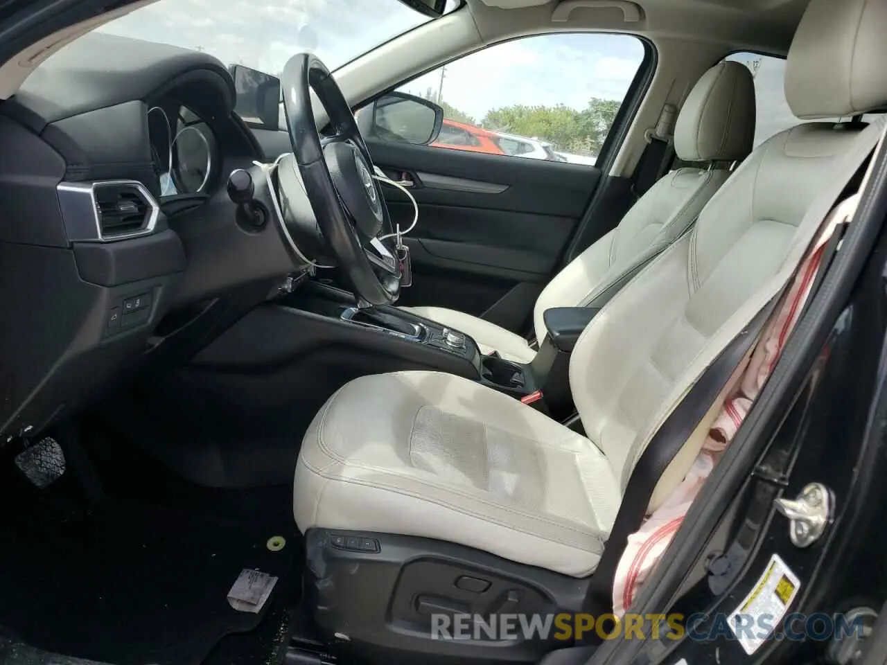 7 fotografías del automóvil dañado JM3KFBCM8M1436782 MAZDA CX-5 2021