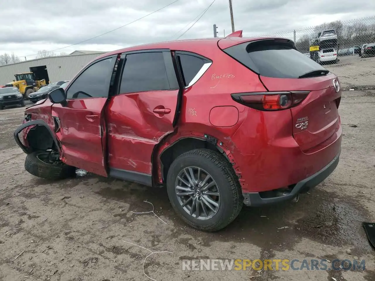 2 fotografías del automóvil dañado JM3KFBCM9M0383127 MAZDA CX-5 2021