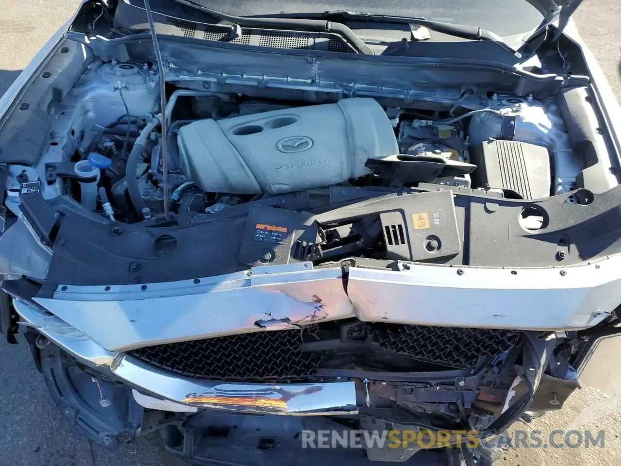 11 fotografías del automóvil dañado JM3KFBCMXM0332509 MAZDA CX-5 2021