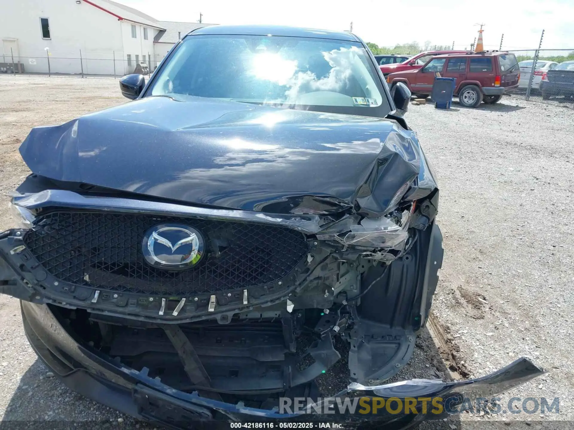 12 fotografías del automóvil dañado JM3KFBCMXM0410934 MAZDA CX-5 2021