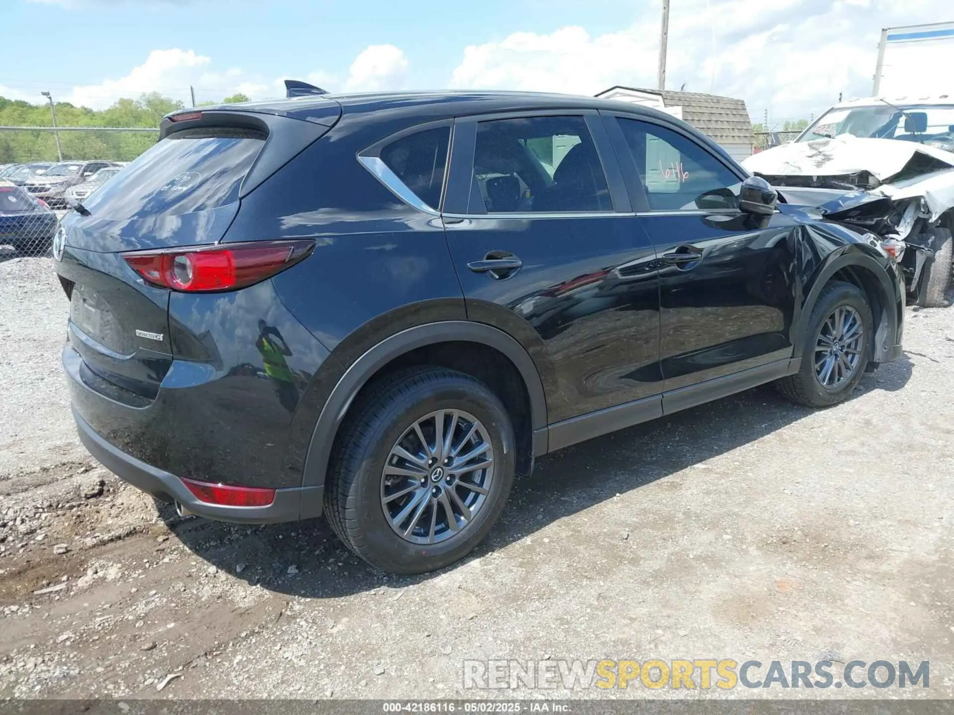 4 fotografías del automóvil dañado JM3KFBCMXM0410934 MAZDA CX-5 2021