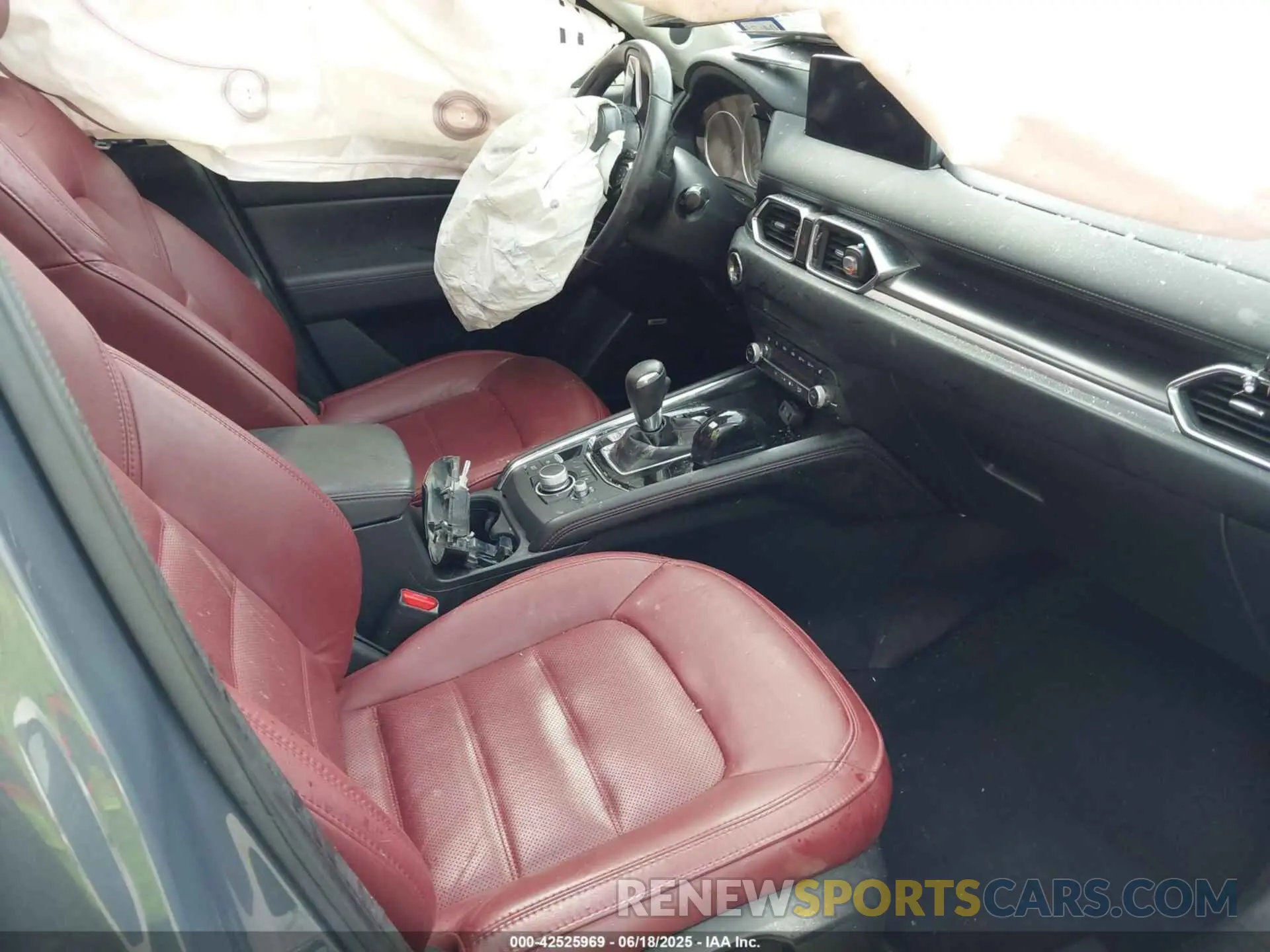 5 fotografías del automóvil dañado JM3KFBCY5M0381443 MAZDA CX-5 2021