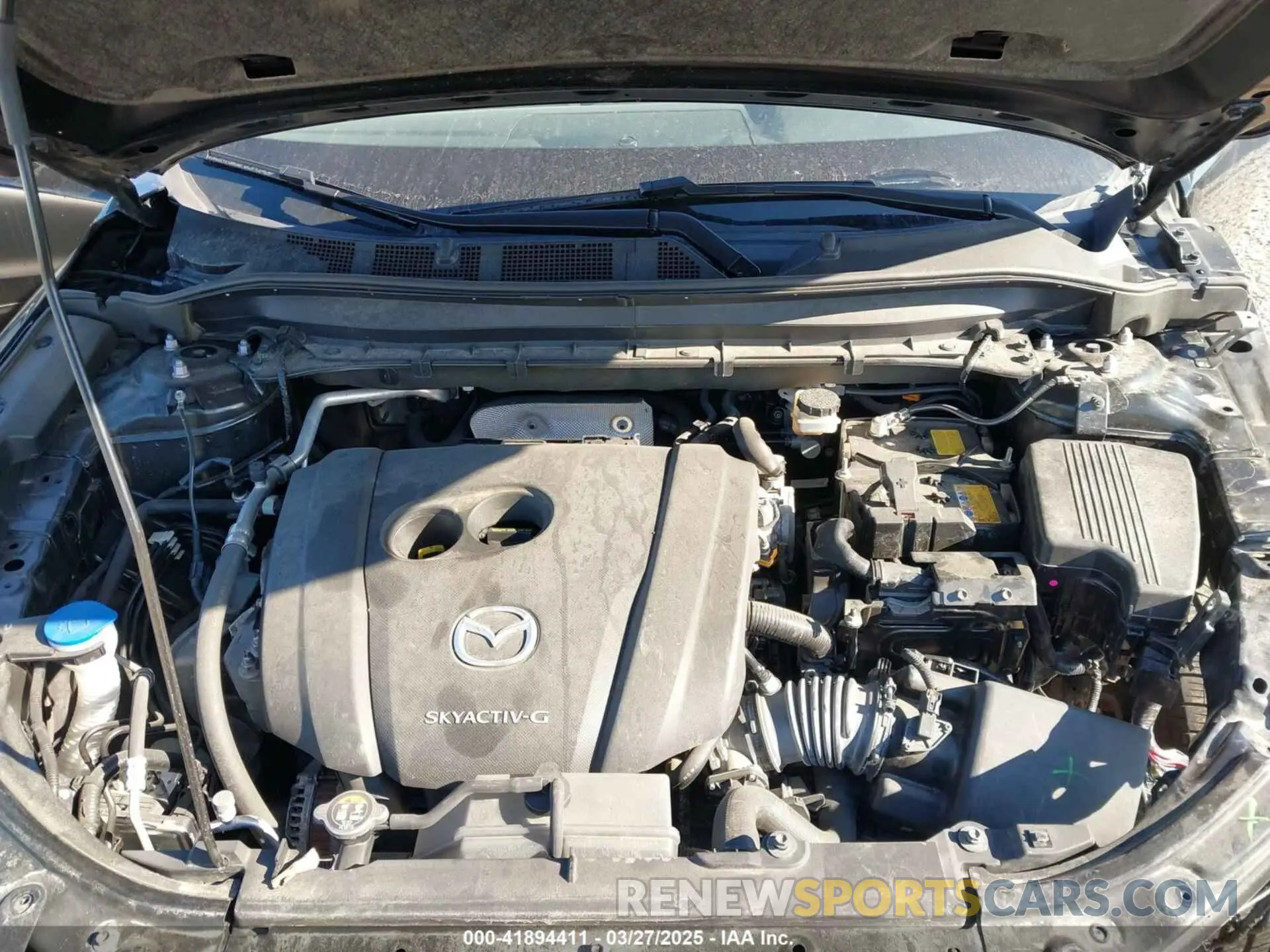 10 fotografías del automóvil dañado JM3KFBDM0M0468081 MAZDA CX-5 2021