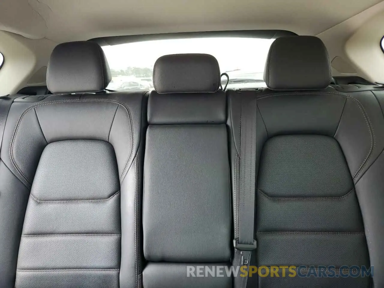 10 fotografías del automóvil dañado JM3KFBDM0M1398172 MAZDA CX-5 2021