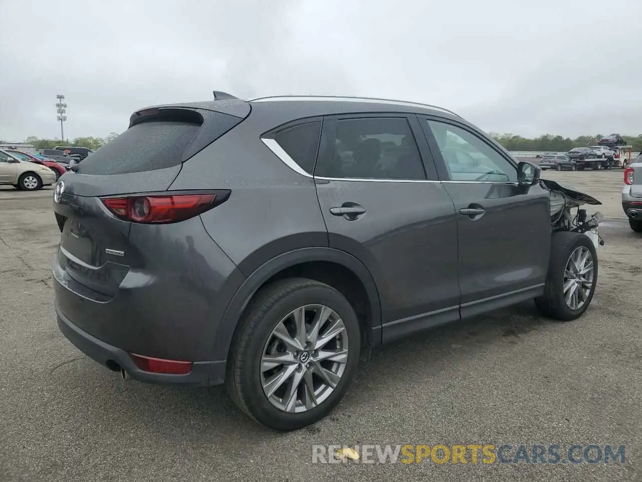 3 fotografías del automóvil dañado JM3KFBDM0M1428559 MAZDA CX-5 2021
