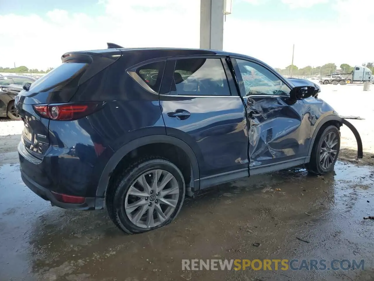 3 fotografías del automóvil dañado JM3KFBDM0M1487532 MAZDA CX-5 2021