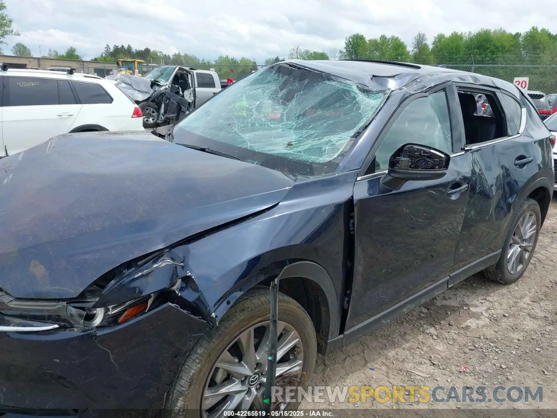 6 fotografías del automóvil dañado JM3KFBDM1M1380490 MAZDA CX-5 2021