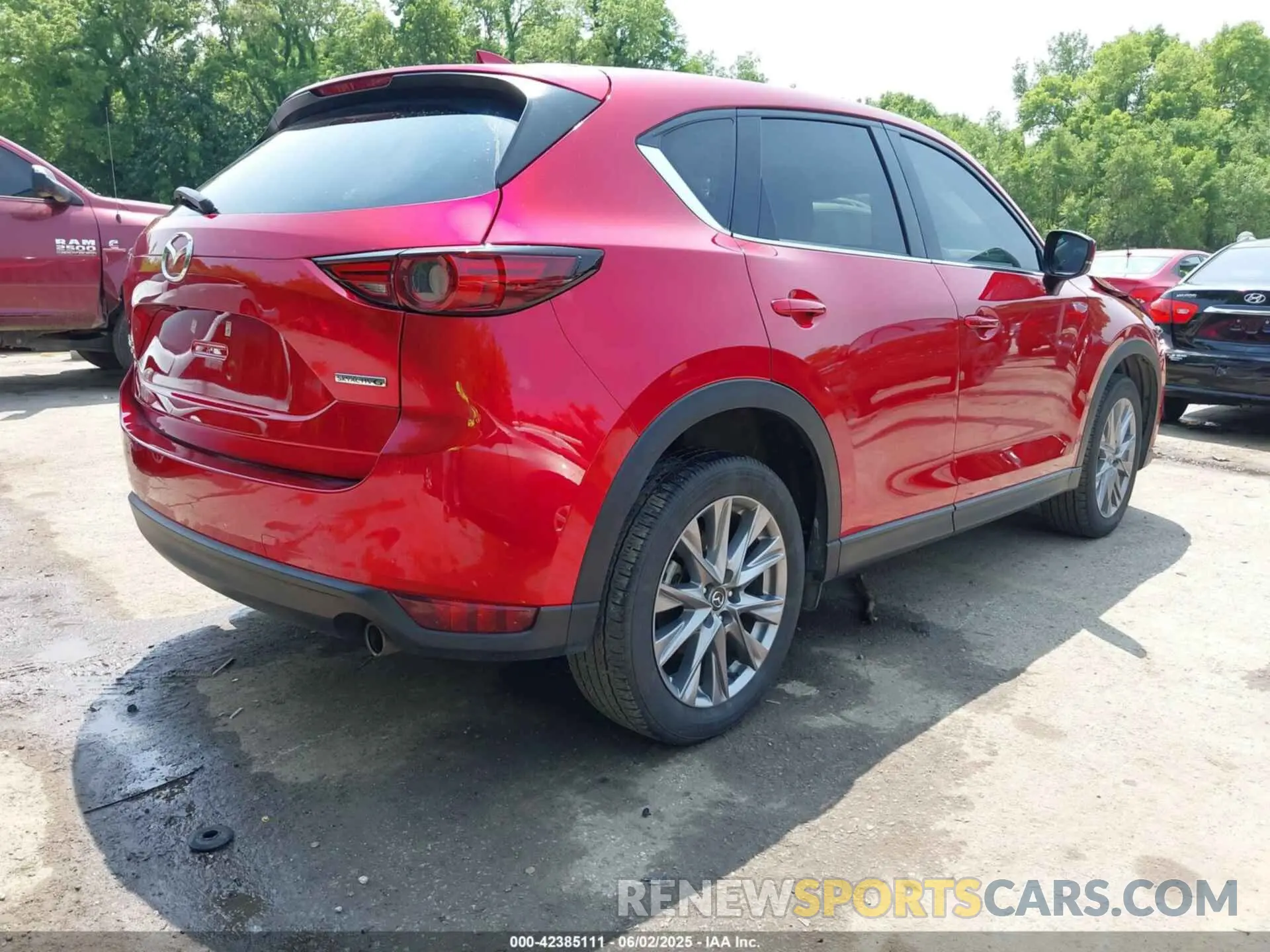 4 fotografías del automóvil dañado JM3KFBDM2M0483018 MAZDA CX-5 2021