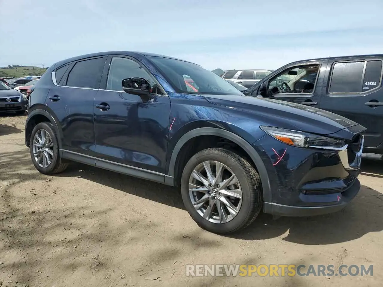 4 fotografías del automóvil dañado JM3KFBDM2M0494679 MAZDA CX-5 2021