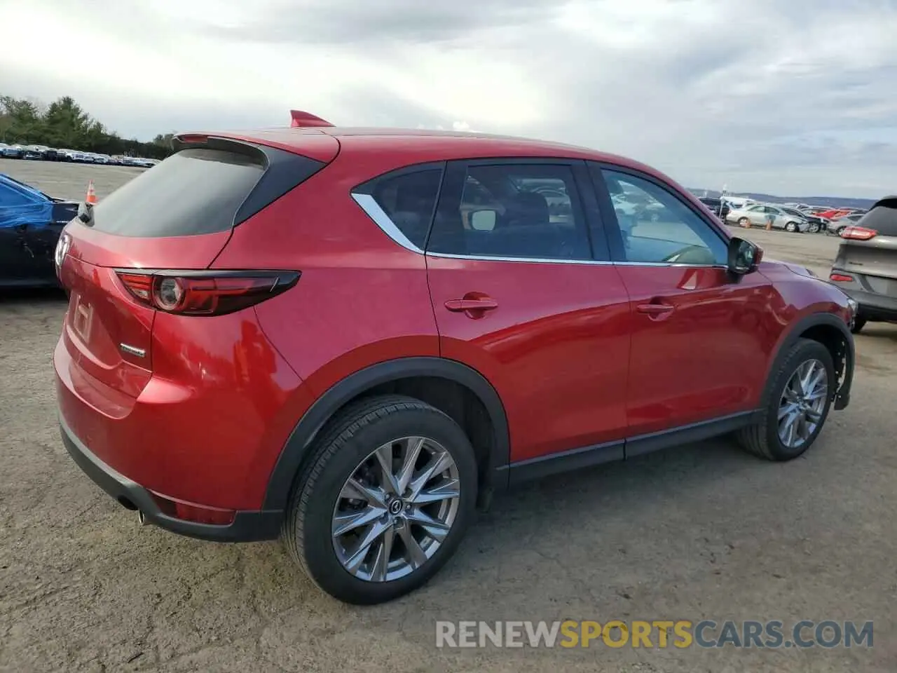 3 fotografías del automóvil dañado JM3KFBDM2M1435187 MAZDA CX-5 2021