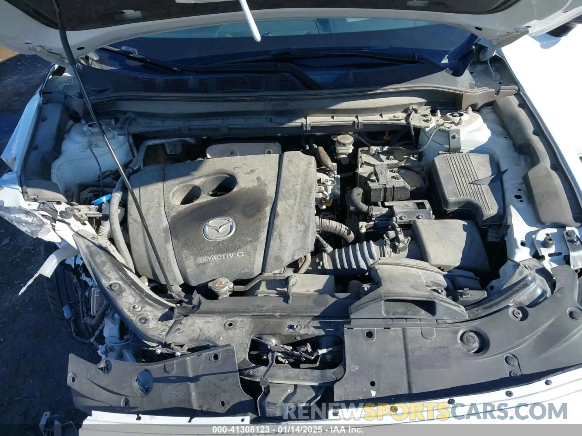 10 fotografías del automóvil dañado JM3KFBDM3M0417738 MAZDA CX-5 2021