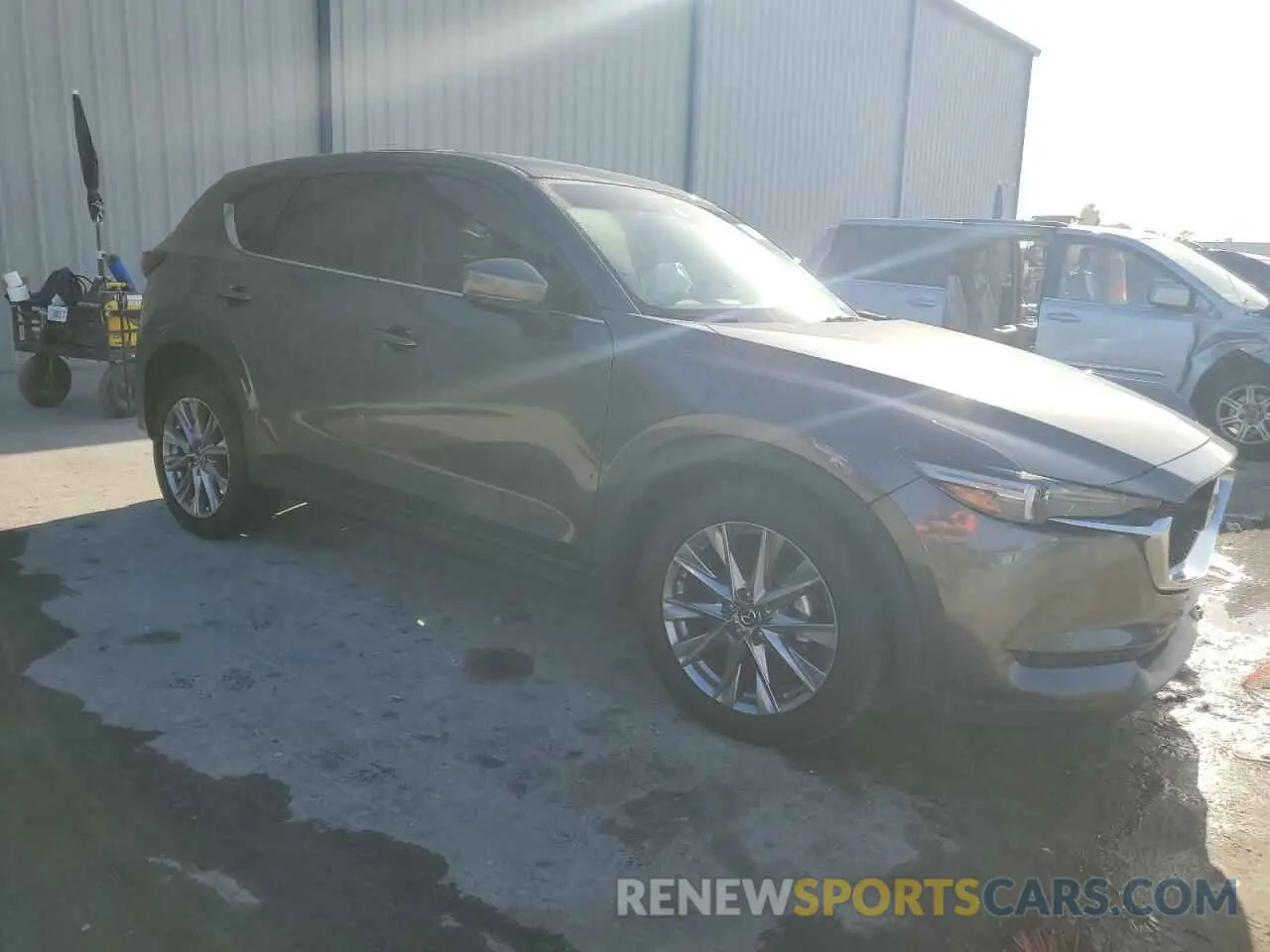 4 fotografías del automóvil dañado JM3KFBDM3M0467314 MAZDA CX-5 2021
