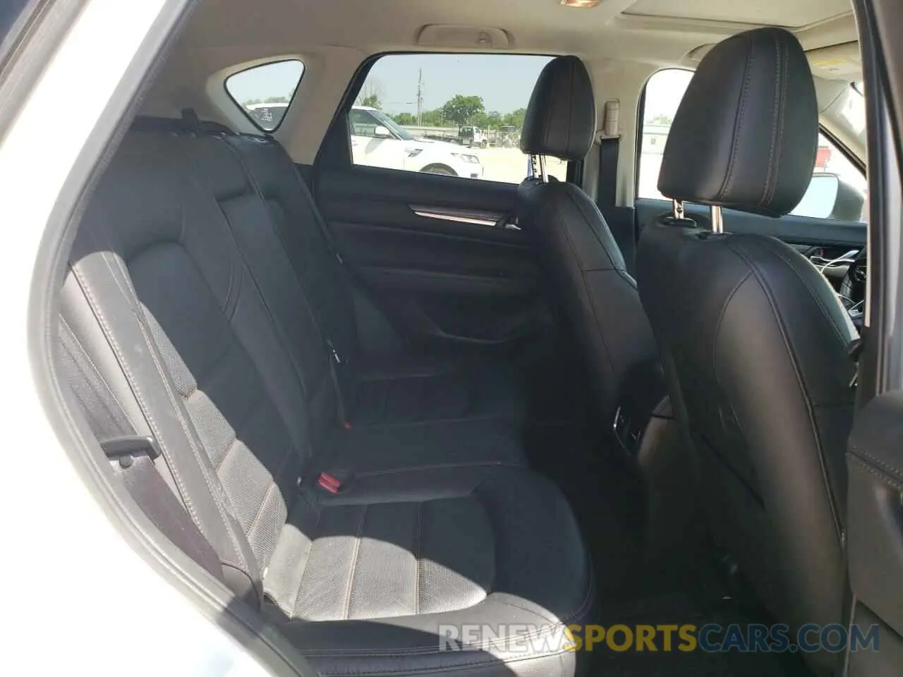 11 fotografías del automóvil dañado JM3KFBDM4M0315221 MAZDA CX-5 2021