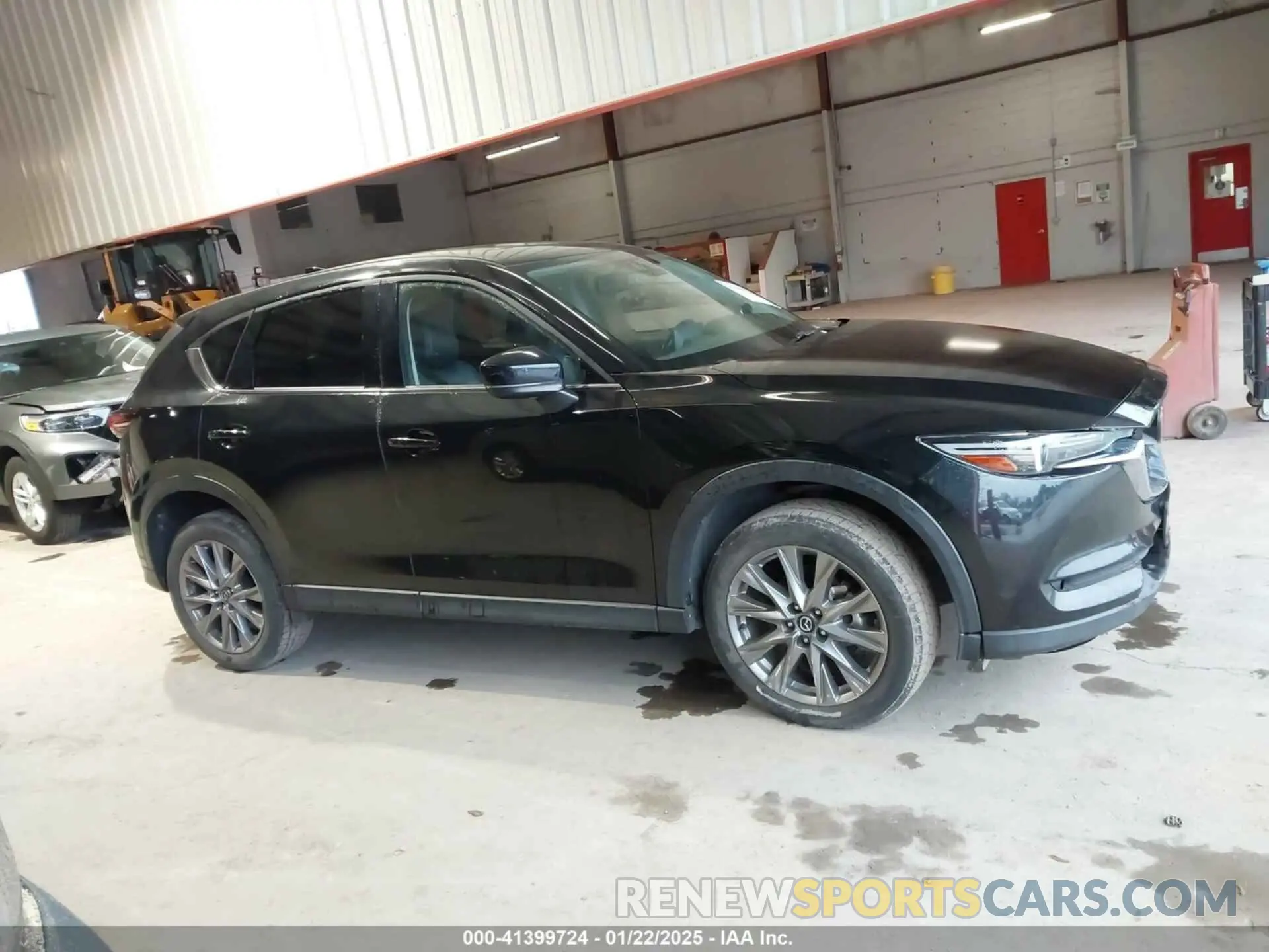 13 fotografías del automóvil dañado JM3KFBDM4M0327269 MAZDA CX-5 2021