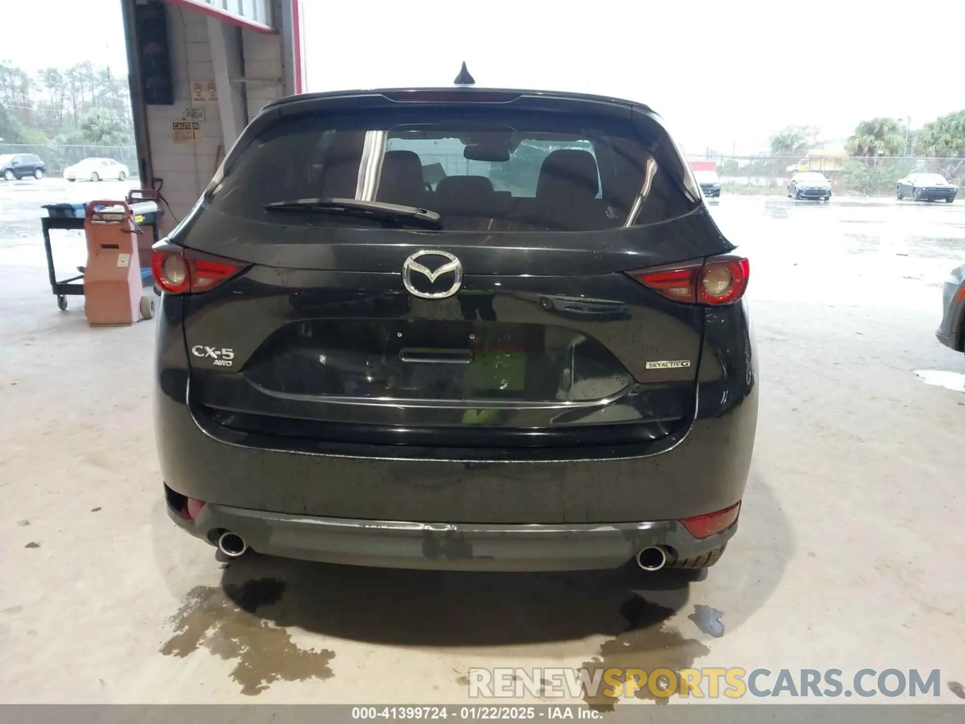 16 fotografías del automóvil dañado JM3KFBDM4M0327269 MAZDA CX-5 2021