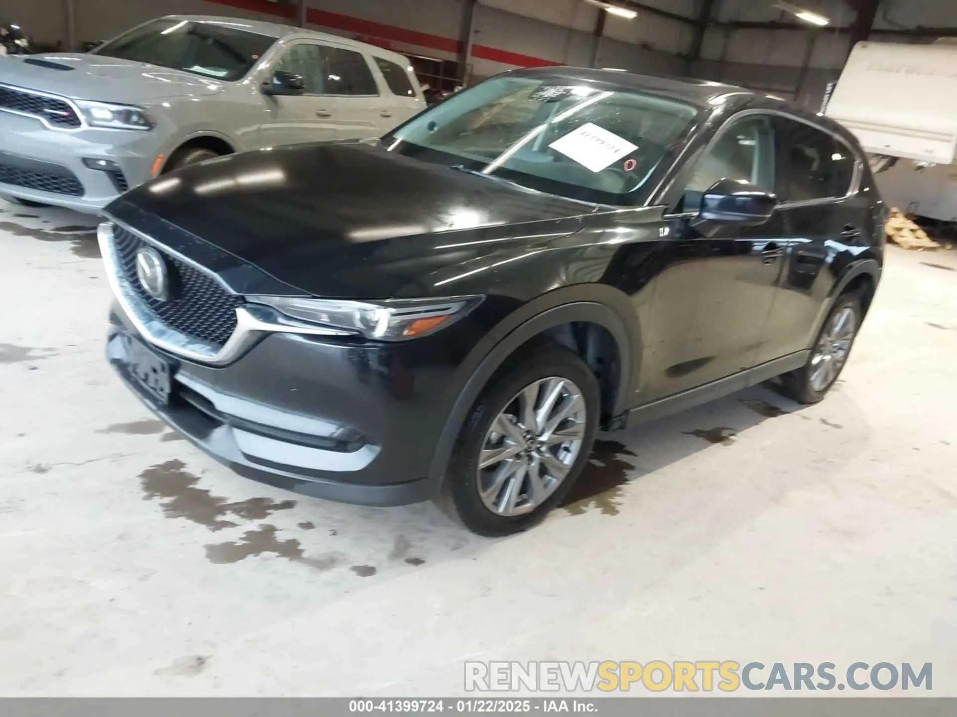 2 fotografías del automóvil dañado JM3KFBDM4M0327269 MAZDA CX-5 2021